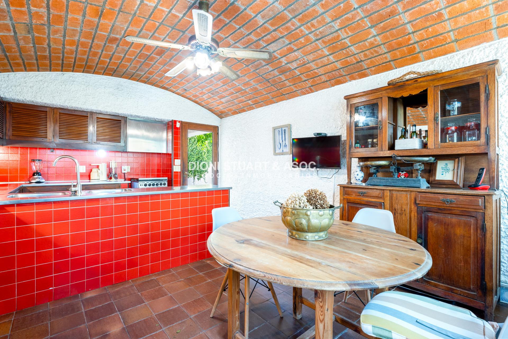 Casa ID.807 - CASA EN VENTA EN LA PENINSULA PUNTA DEL ESTE CON 4 DORMITORIOS