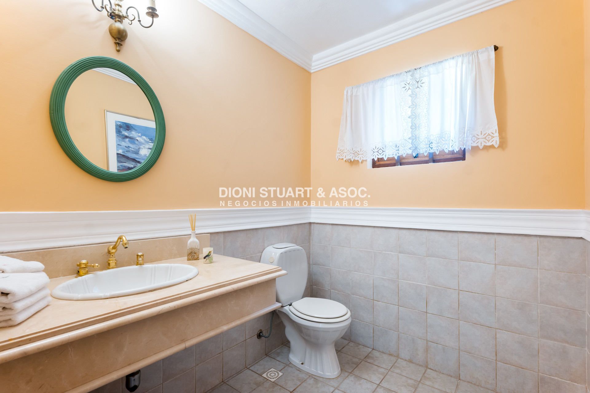Casa ID.843 - CASA EN VENTA EN EL GOLF - INCREIBLE