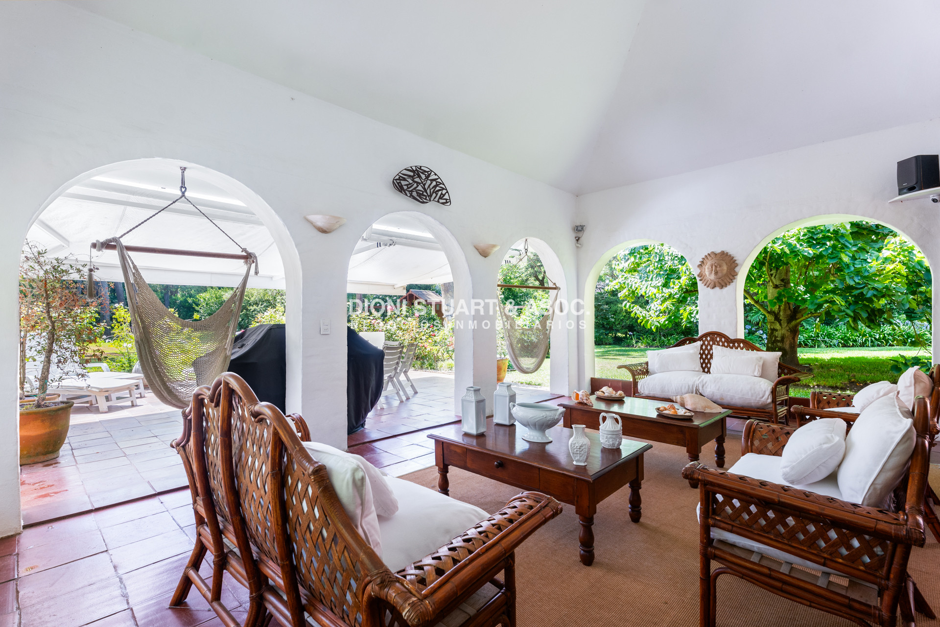 Casa ID.889 - CASA EN VENTA IMPONENTE EN EL GOLF - SAN RAFAEL - 6 DORMITORIOS