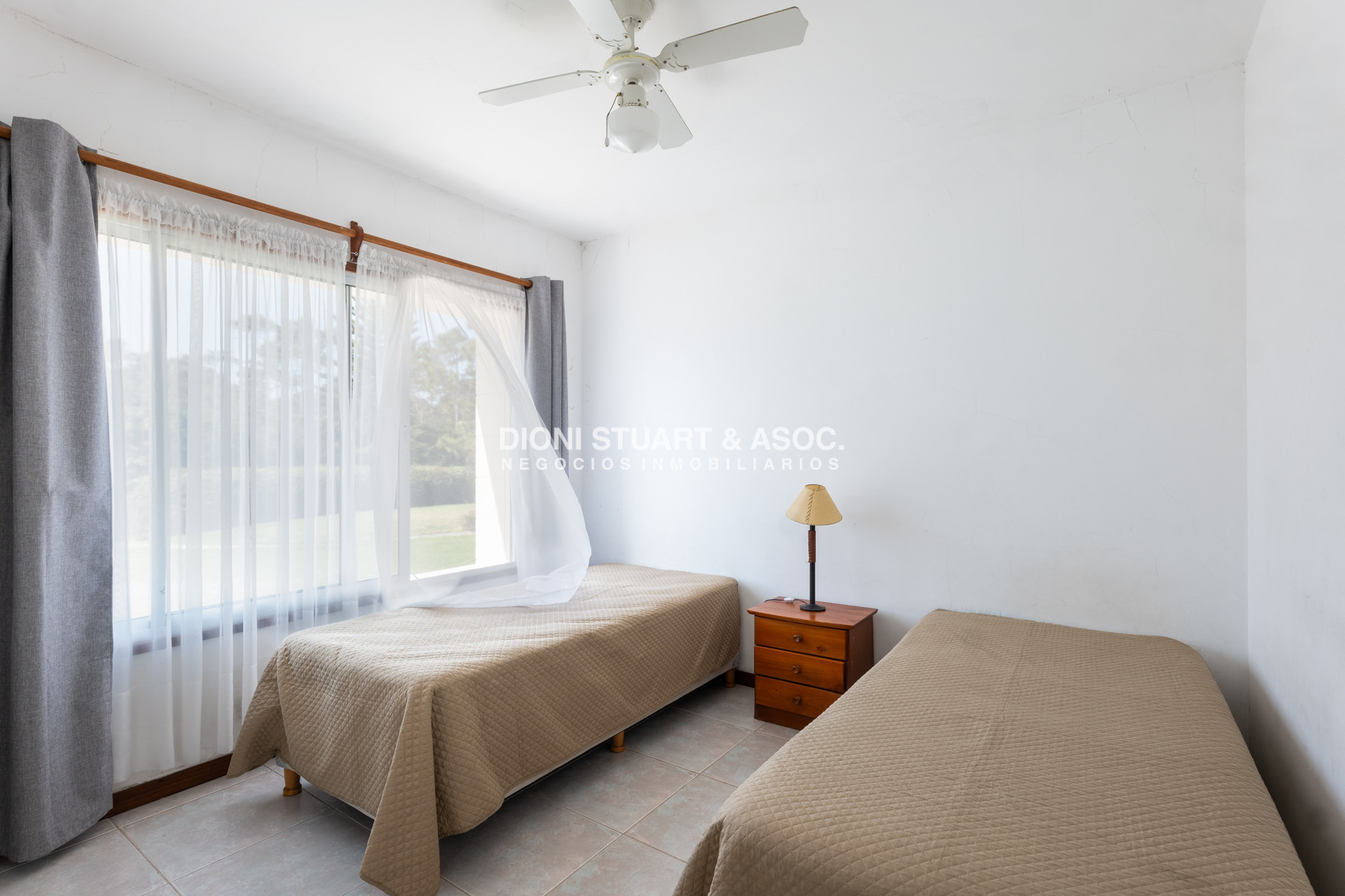 Casa ID.769 - Mansion En Primera Linea Playa Mansa