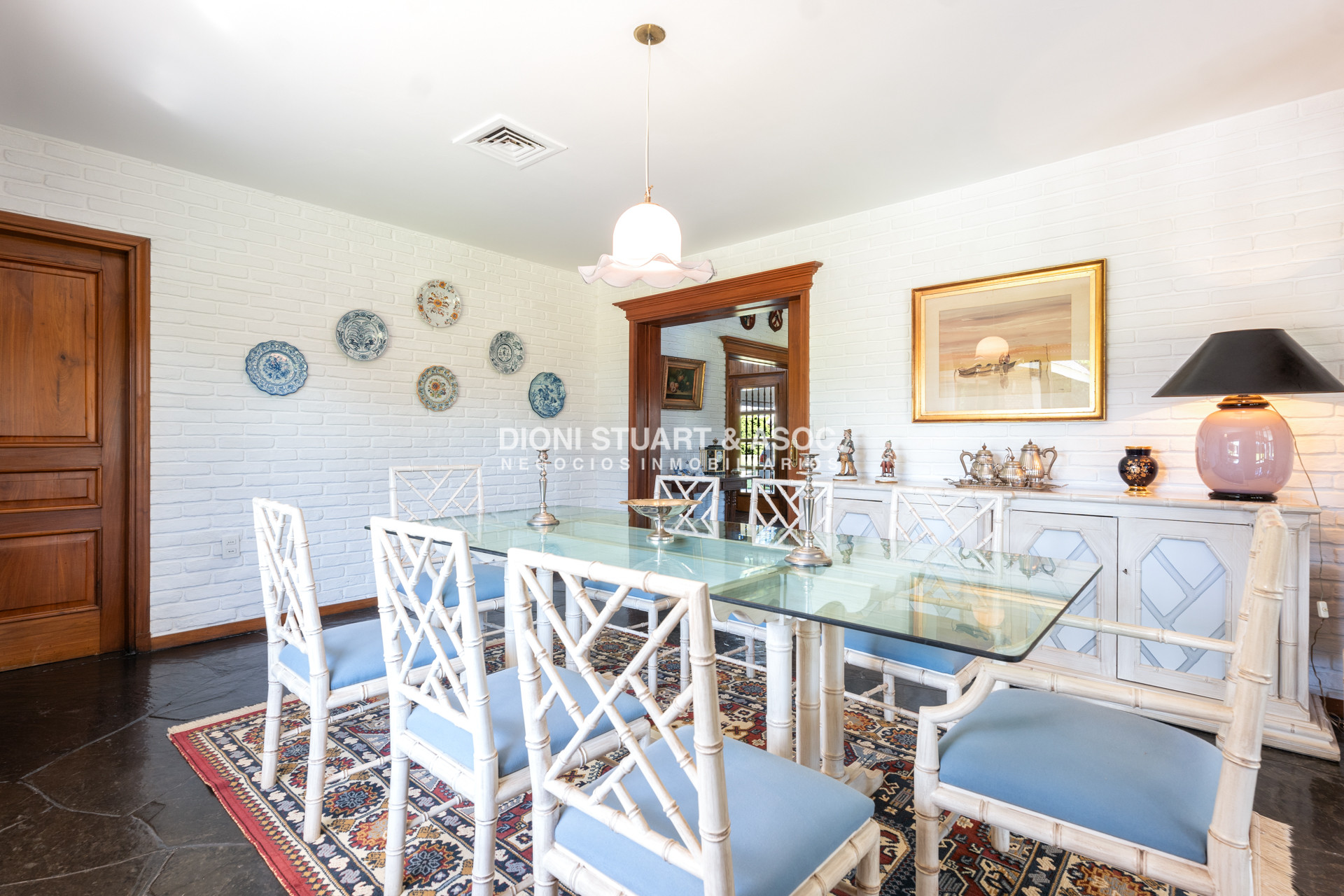Casa ID.878 - CASA EN VENTA EN PINARES - SUPER TERRENO Y MEGA CONSTRUCCIÓN