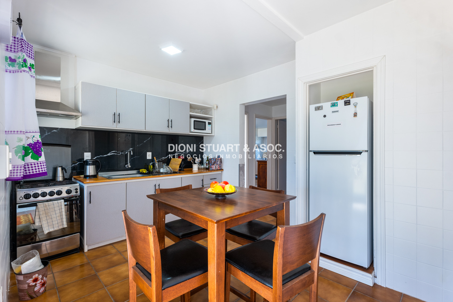 Casa ID.785 - CASA EN VENTA DE 5 DORMITORIOS CERCA DEL SHOPPING