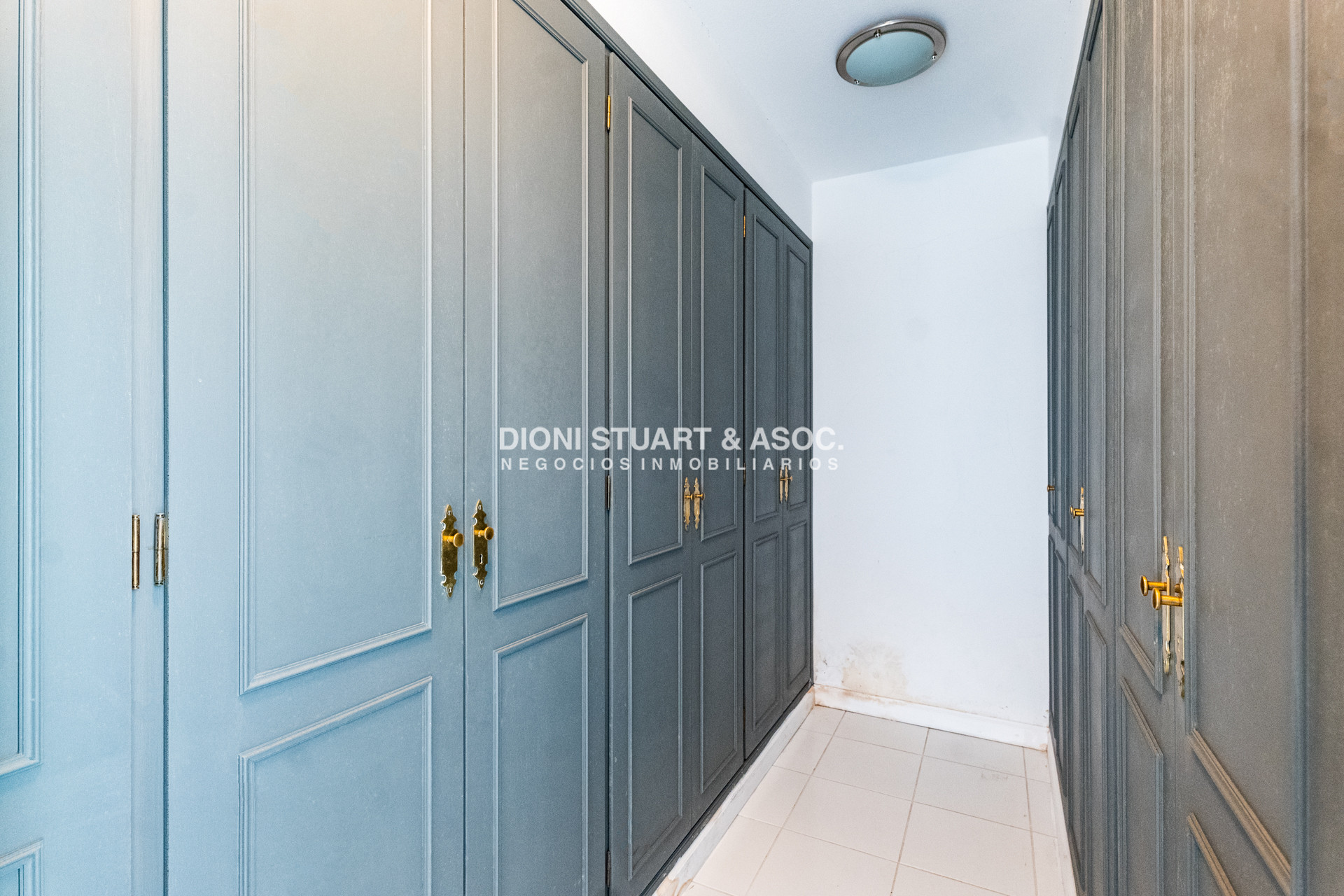 Casa ID.803 - CASA EN VENTA EN EL GOLF CON 8 DORMITORIOS EN SUTIE