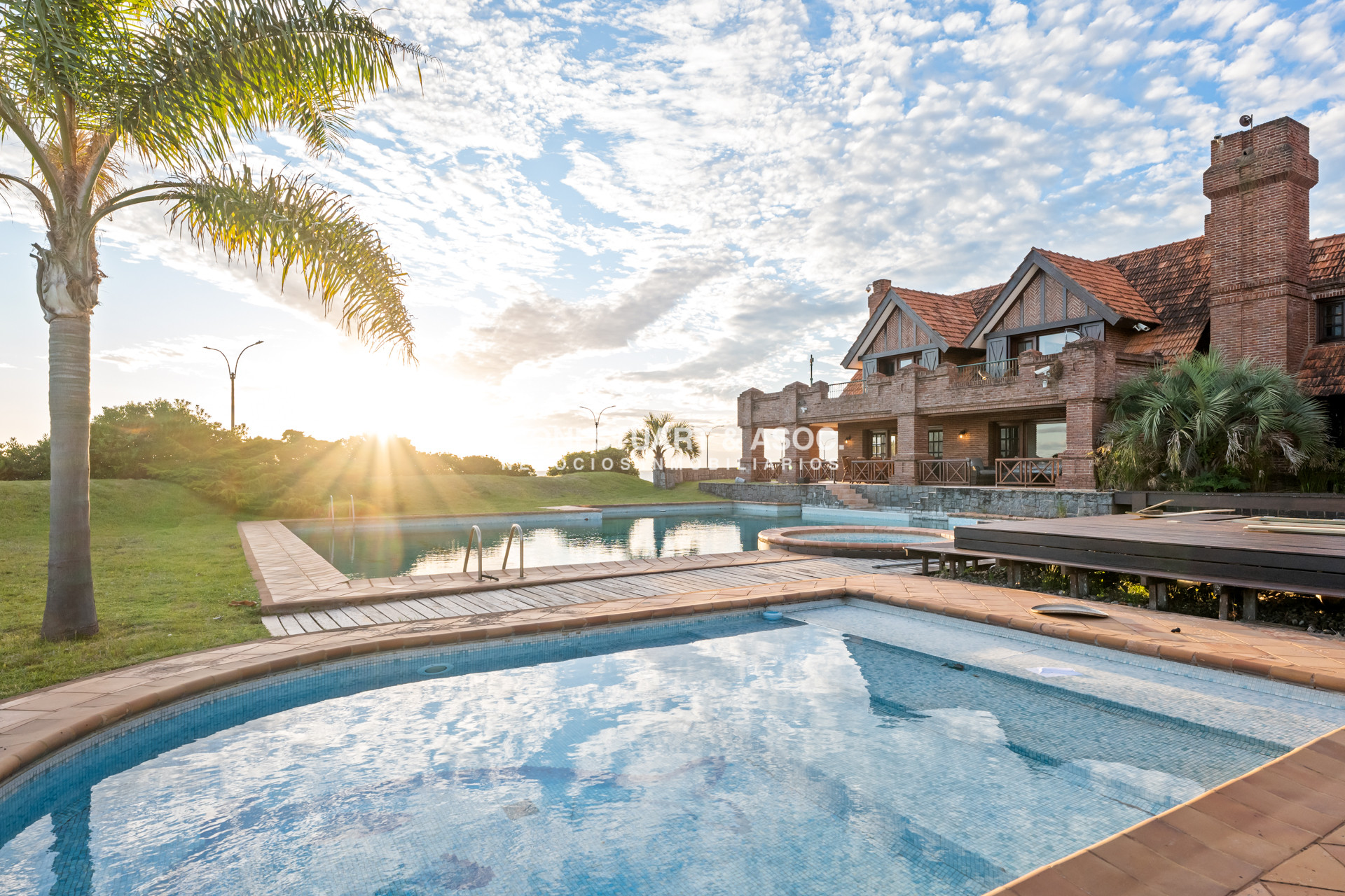Casa ID.879 - MANSION FRENTE AL MAR - PLAYA MANSA