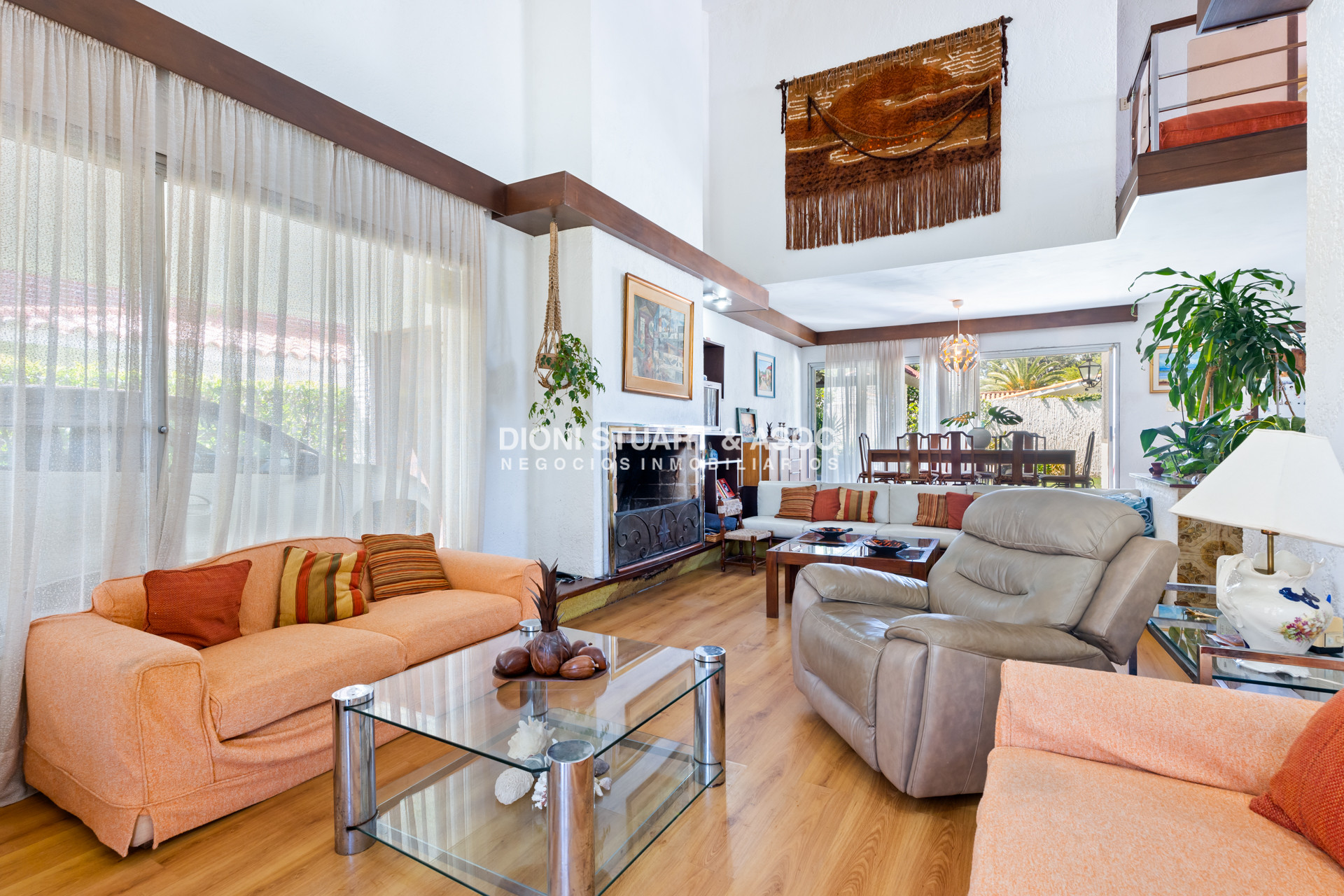 Casa ID.819 - CASA EN VENTA EN LA MANSA CERCA DEL MAR 3 DORMITORIOS + DEPENDENCIA
