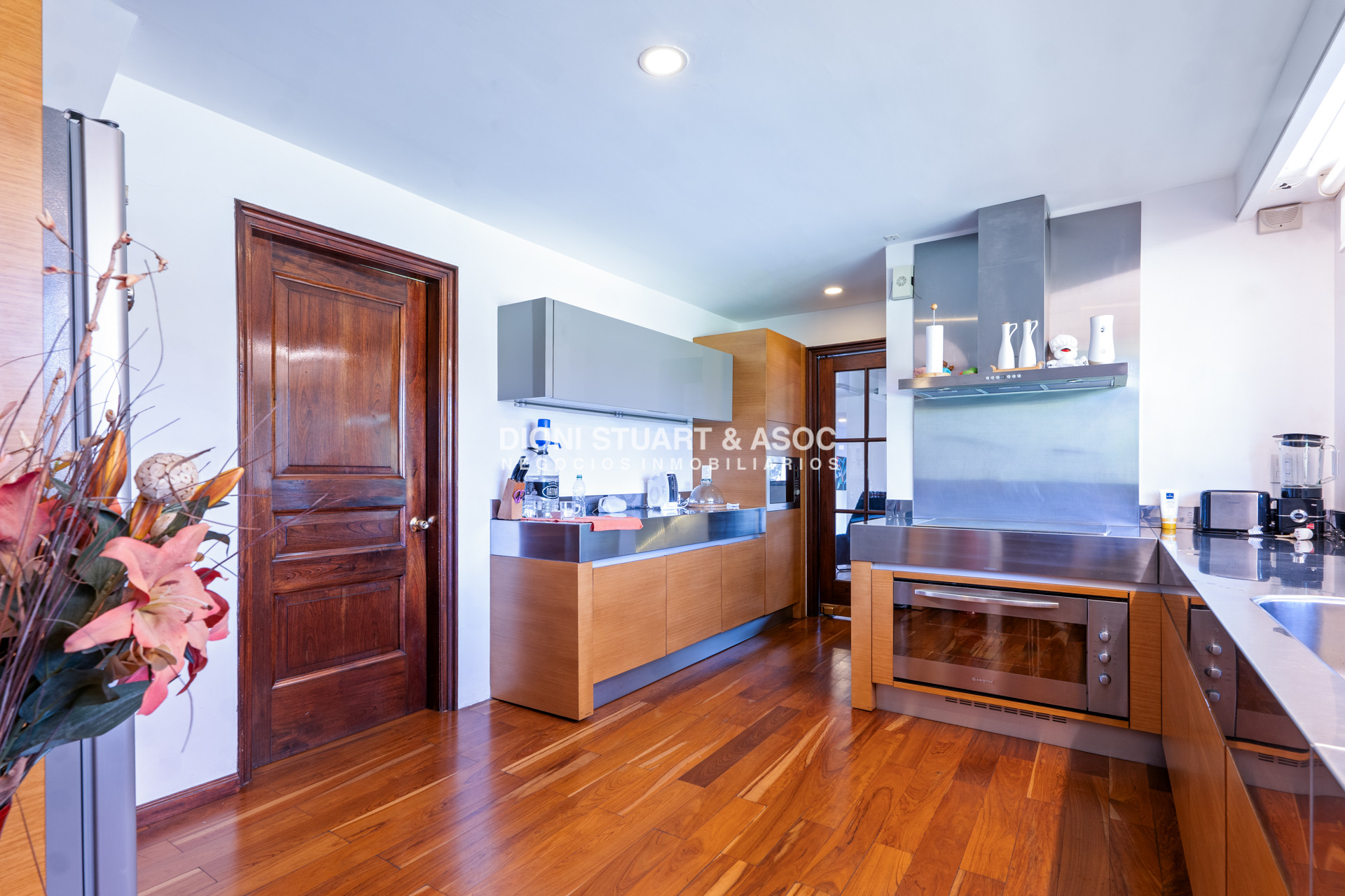 Casa ID.1141 - MANSIÓN EN LUGANO - CERCA DE TODO