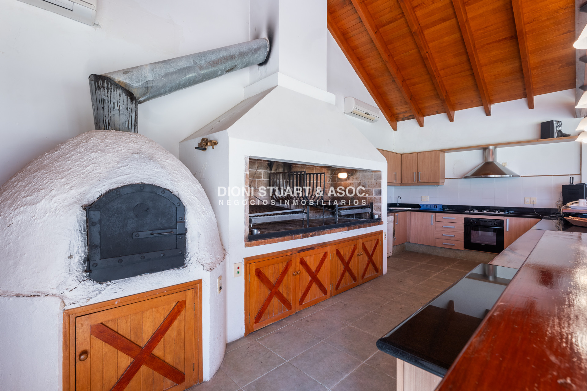 Casa ID.769 - Mansion En Primera Linea Playa Mansa