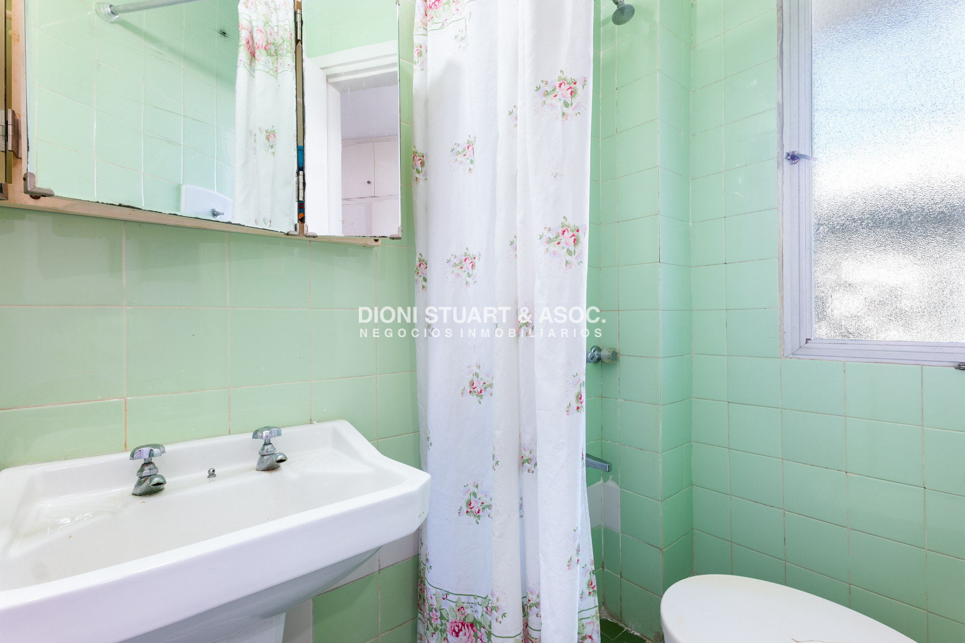 Casa ID.819 - CASA EN VENTA EN LA MANSA CERCA DEL MAR 3 DORMITORIOS + DEPENDENCIA