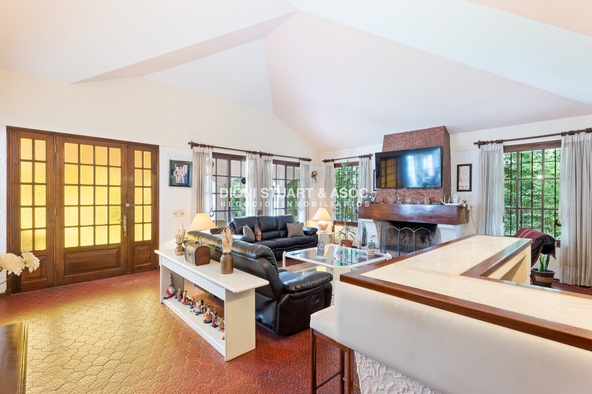Casa ID.644 - OPORTUNIDAD - CASA EN ROOSEVELT - 5 DORMITORIOS Y 5 BAÑOS - PISCINA CLIMATIZADA