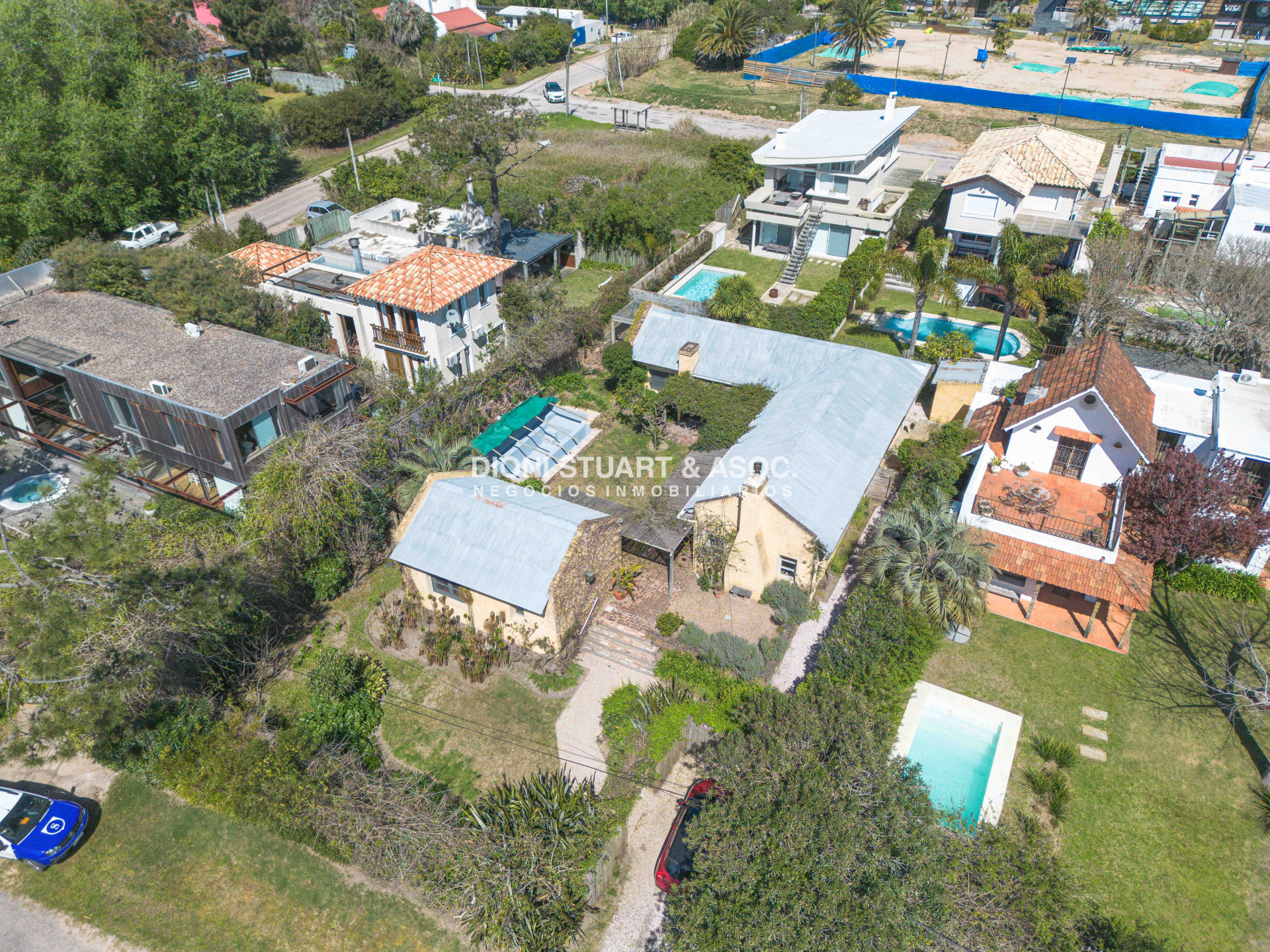 Casa ID.765 - ALQUILER DE TEMPORADA CASA EN LA BARRA CON 4 DORMITORIOS Y PISCINA MUY CERCA DEL MAR