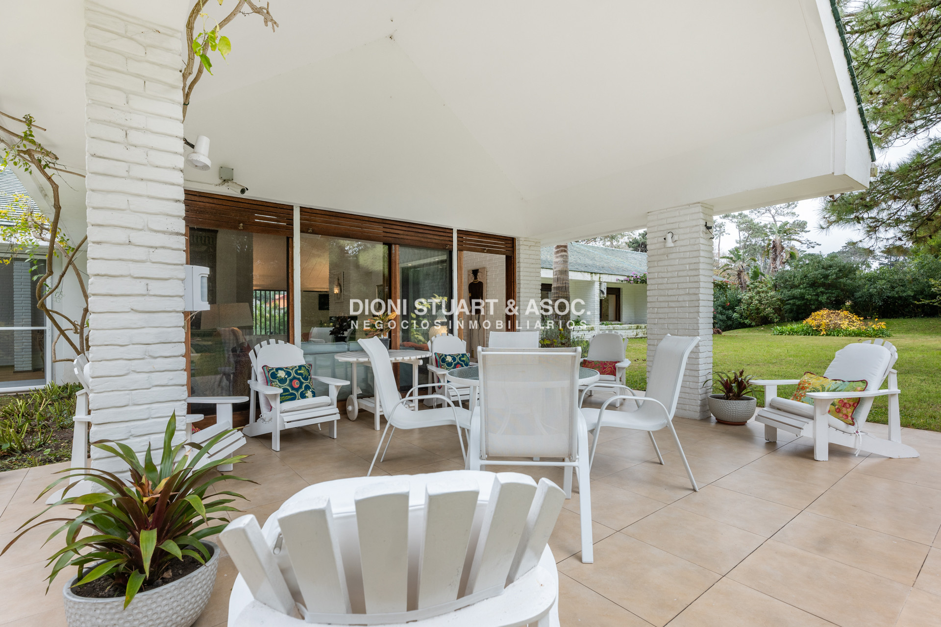 Casa ID.1015 - MANSION EN BEVERLY HILLS RECICLADA 