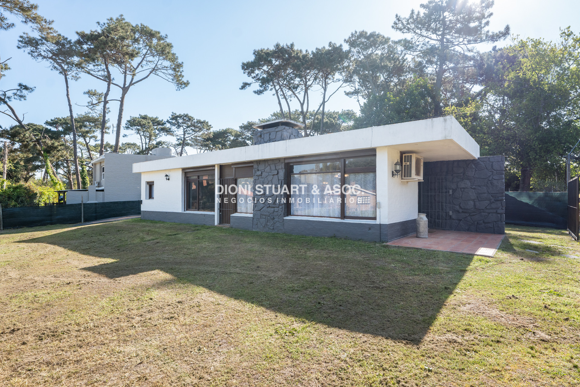 Casa ID.786 - OPORTUNIDAD CASA EN VENTA EN SAN RAFAEL DE 3 DORMITORIOS CERCA DEL MAR