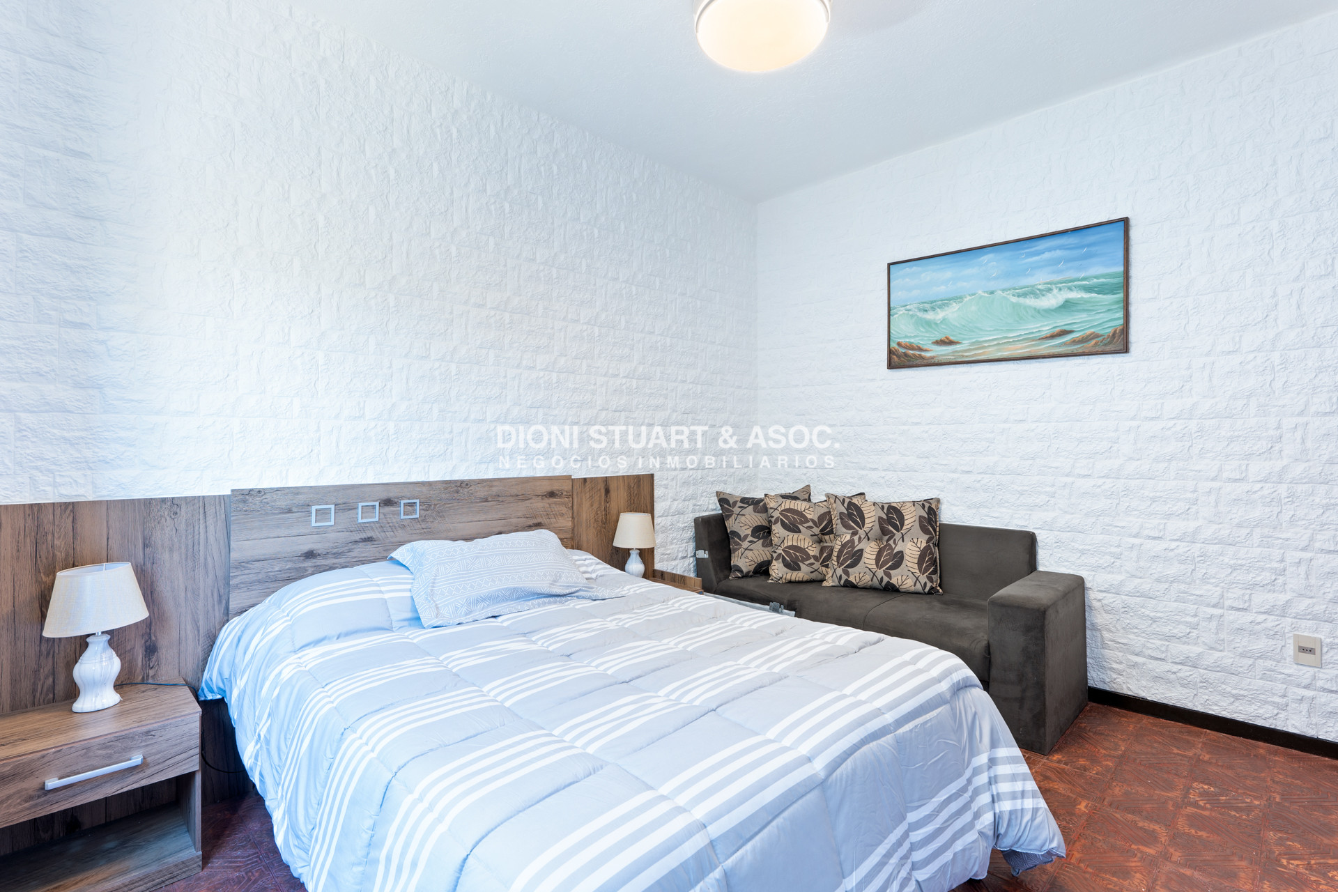 Casa ID.527 - CASA EN VENTA EN PUNTA DEL ESTE - 4 DORMITORIOS