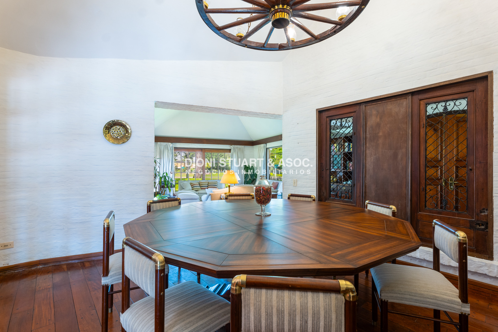 Casa ID.797 - Casa en Alquiler en Barrio Golf - Playa Brava - 5 Dormitorios y Piscina