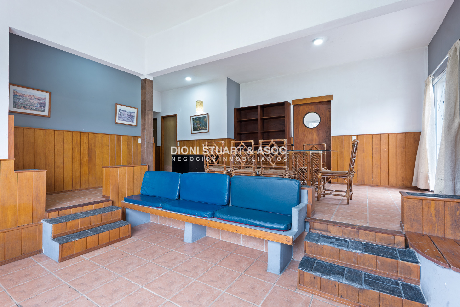Casa ID.694 - Casa en Venta - Oportunidad - Jardines de Córdoba - 3 Dormitorios + Barbacoa + Dependencia
