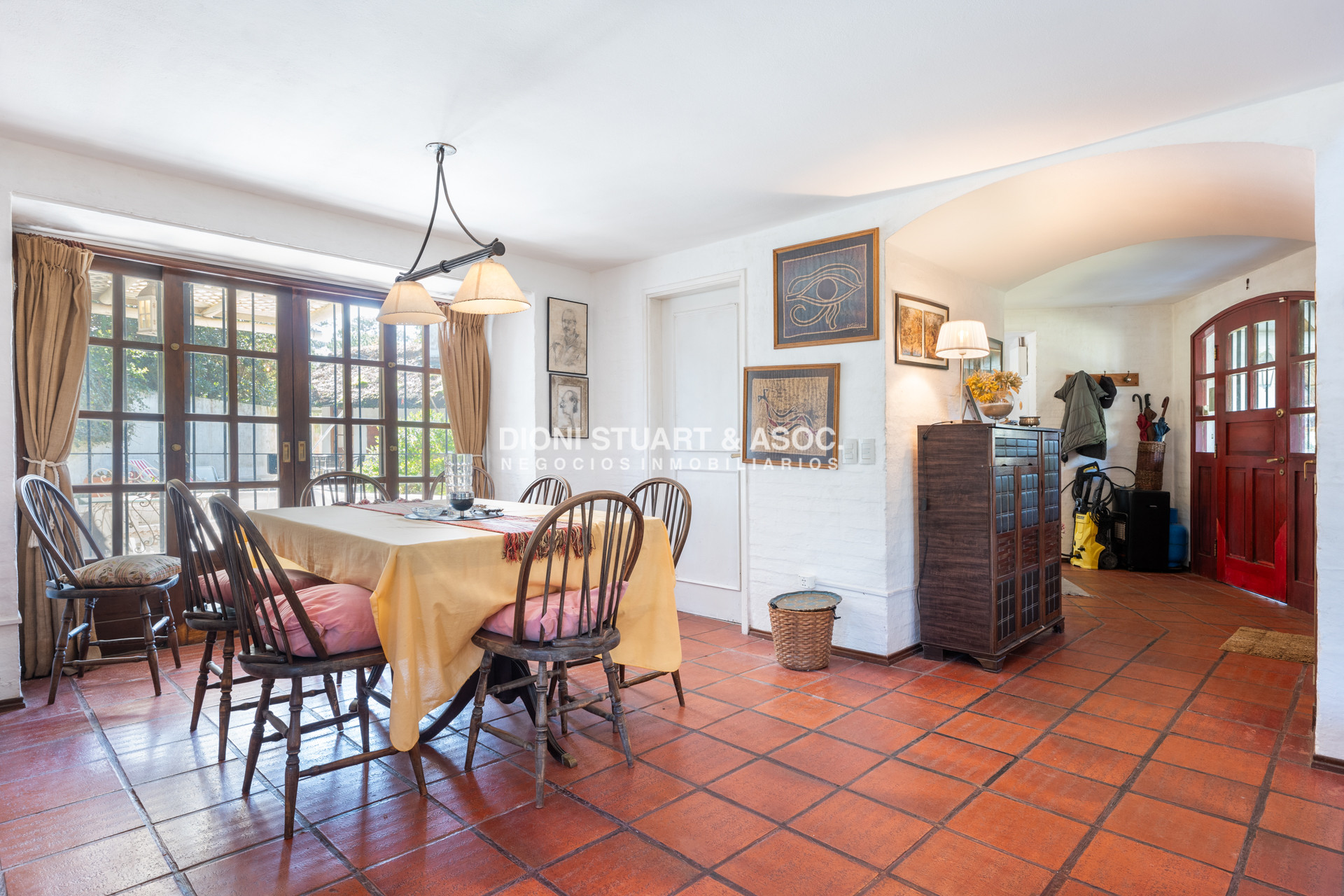 Casa ID.725 - Casa En Venta -  San Rafael - 3 Dormitorios y Dependencia