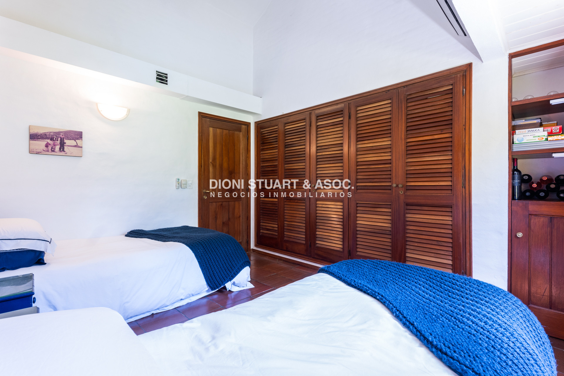 Casa ID.889 - CASA EN VENTA IMPONENTE EN EL GOLF - SAN RAFAEL - 6 DORMITORIOS