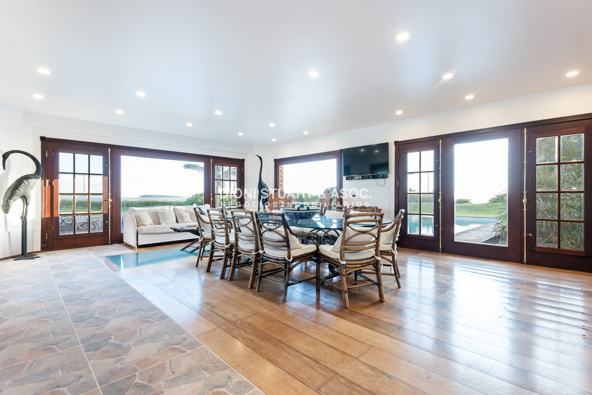 Casa ID.879 - MANSION FRENTE AL MAR - PLAYA MANSA