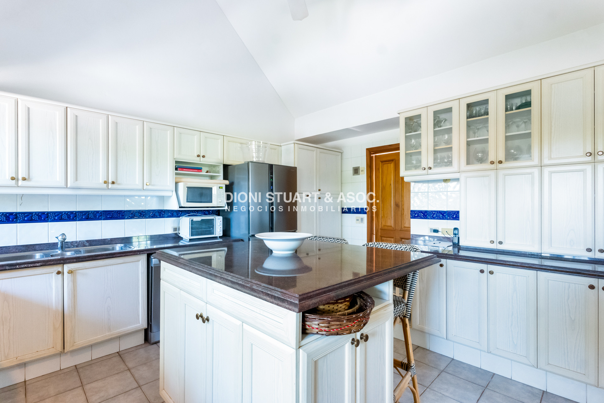 Casa ID.843 - CASA EN VENTA EN EL GOLF - INCREIBLE