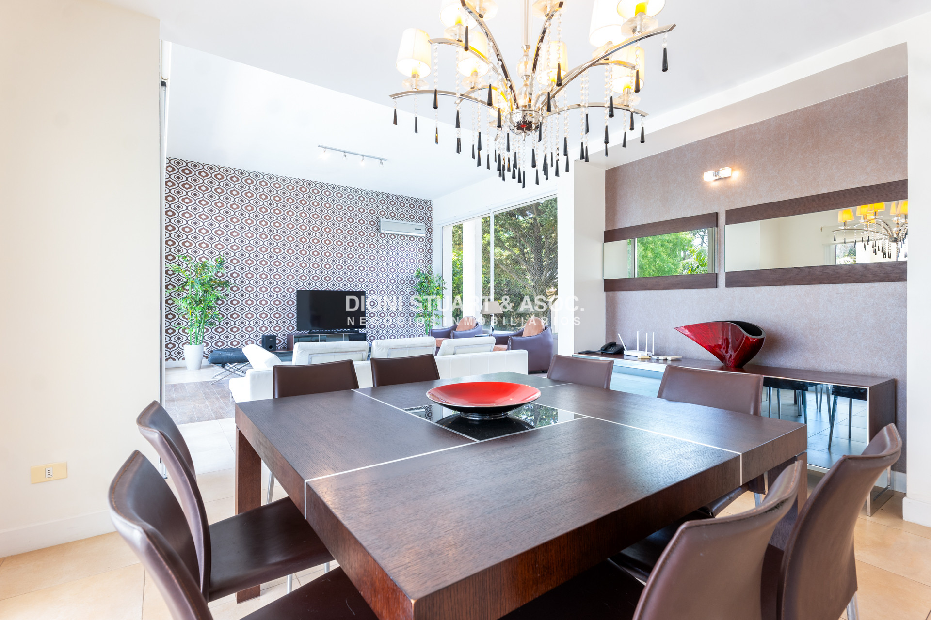 Casa ID.809 - Casa en Boluevard Park - 5 Dormitorios