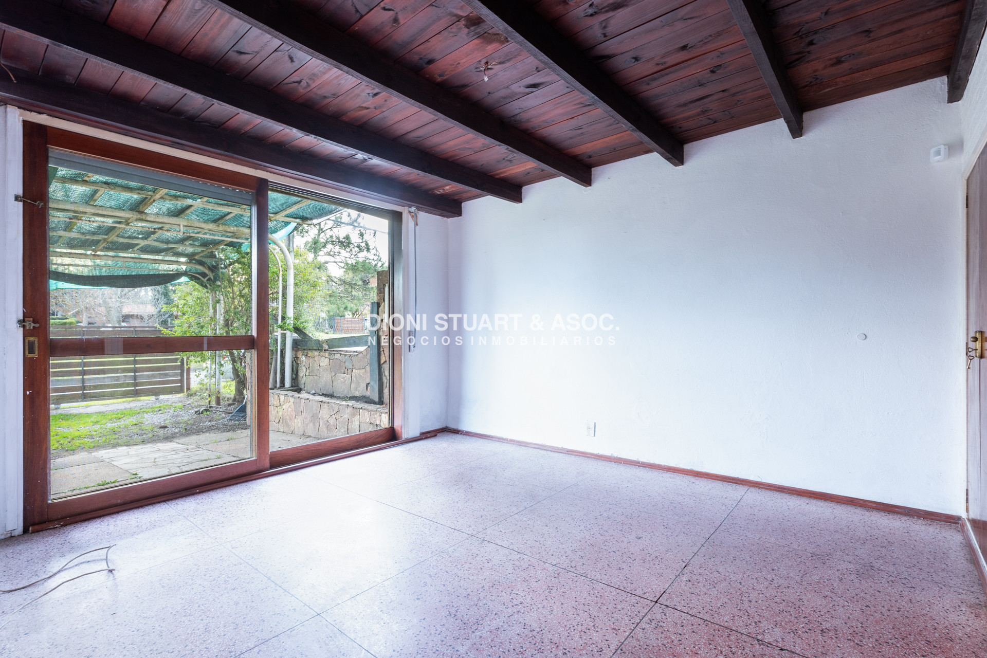 Casa ID.1060 - VENTA CASA 2 DORMITORIOS MALDONADO CERCA DEL MAR LAS DELICIAS