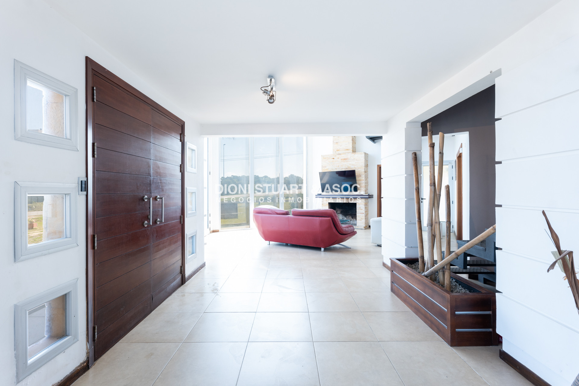 Casa ID.763 - Impresionante Casa A Metros del Mar - El Chorro - La Barra - 5 Dorm