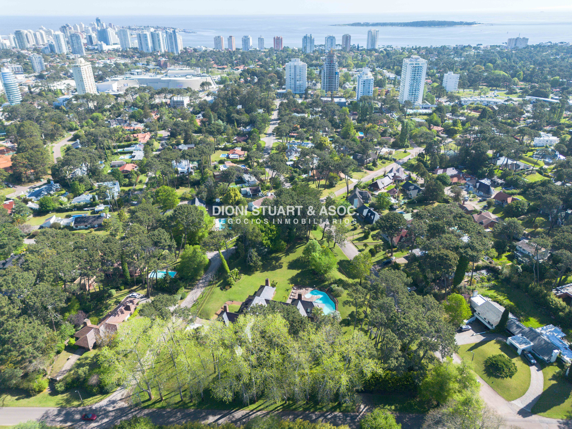 Casa ID.1141 - MANSIÓN EN LUGANO - CERCA DE TODO