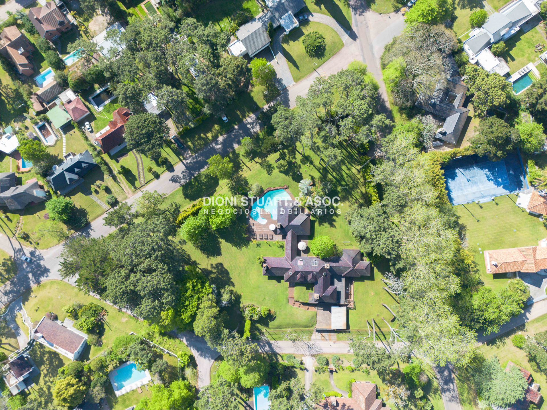 Casa ID.1141 - MANSIÓN EN LUGANO - CERCA DE TODO