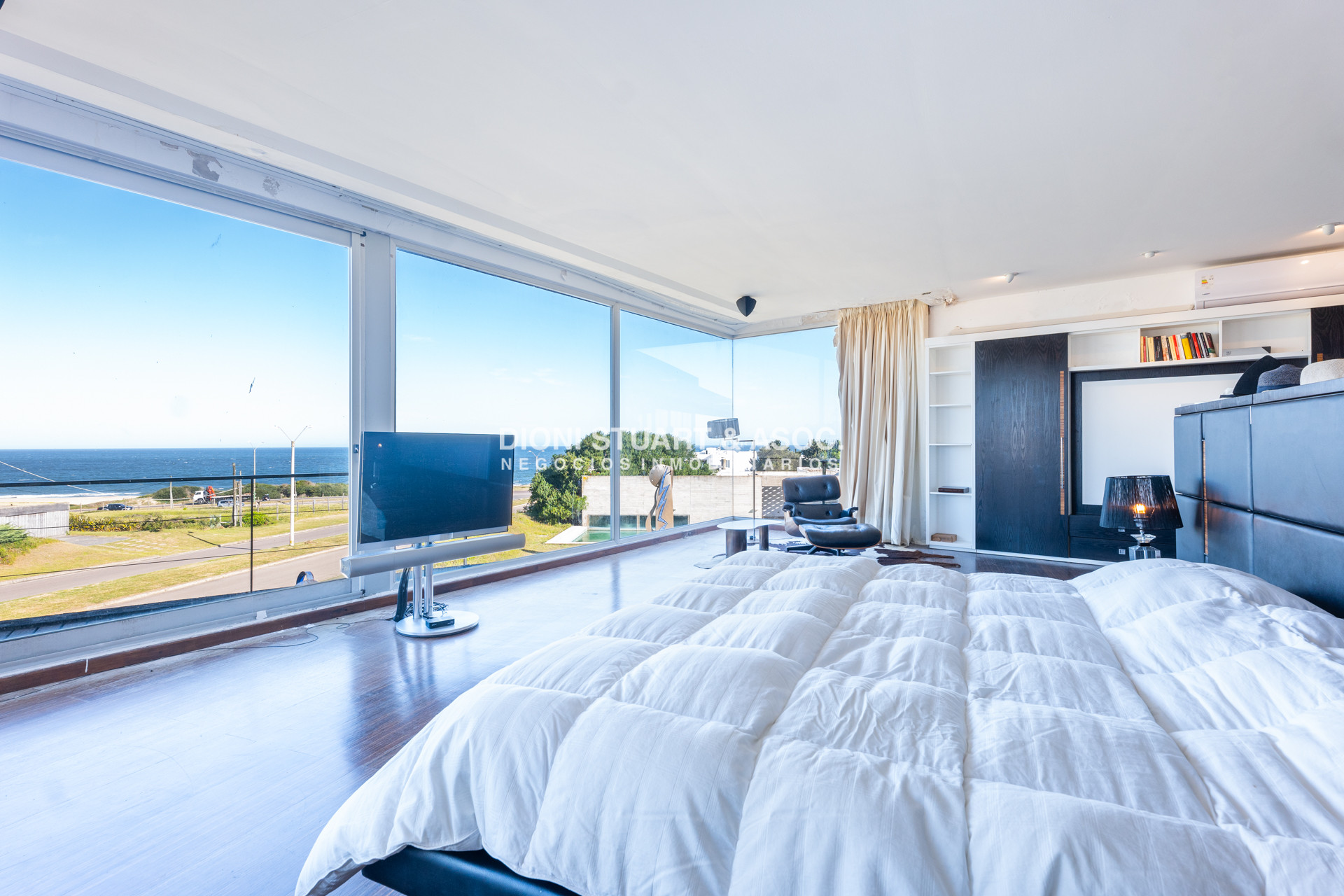 Casa ID.822 - MEGA CASA EN LA BARRA - INCREIBLE