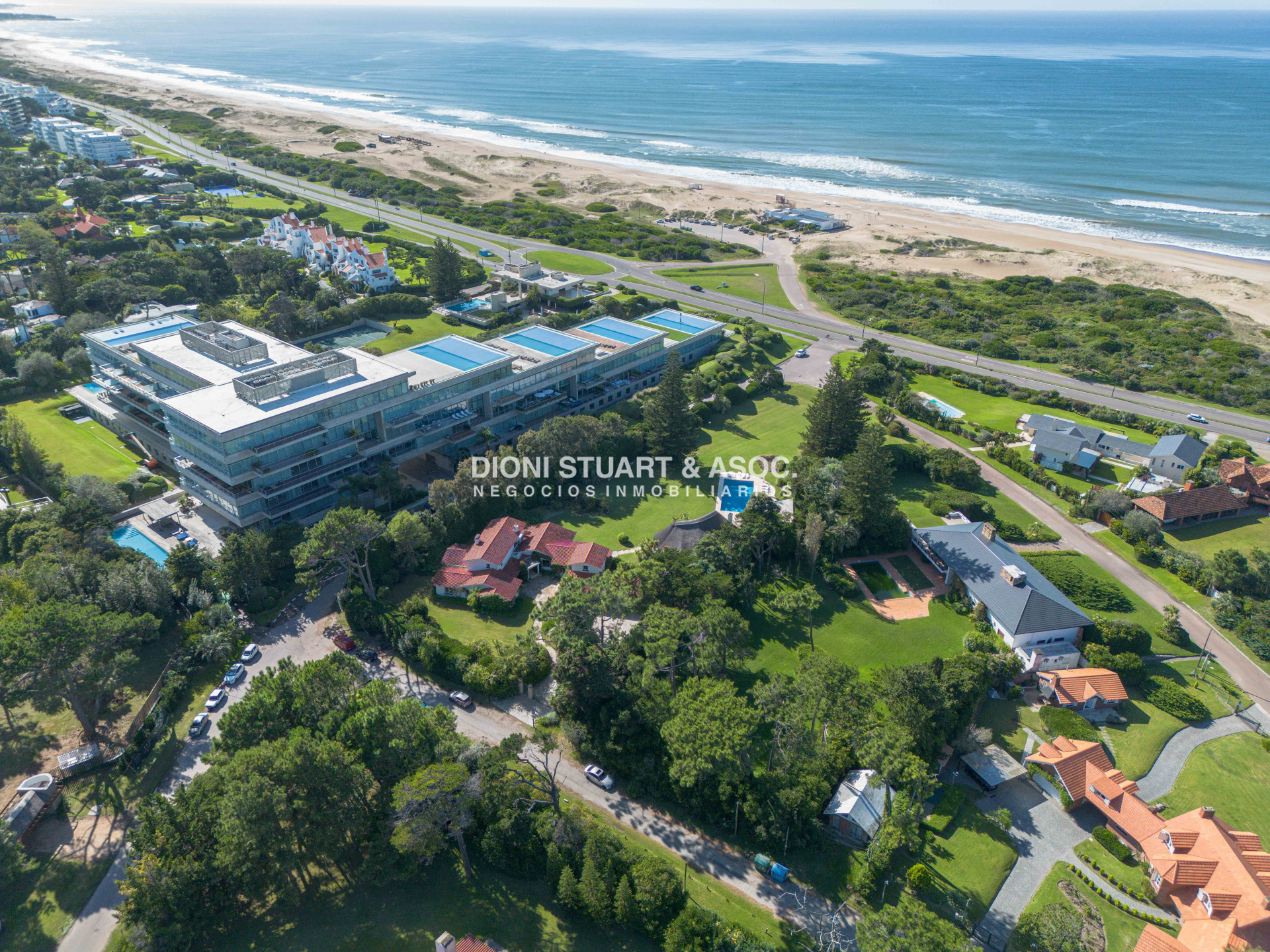 Casa ID.923 - IMPONENTE CASA EN PLAYA BRAVA - ELEGANCIA Y CONFORT