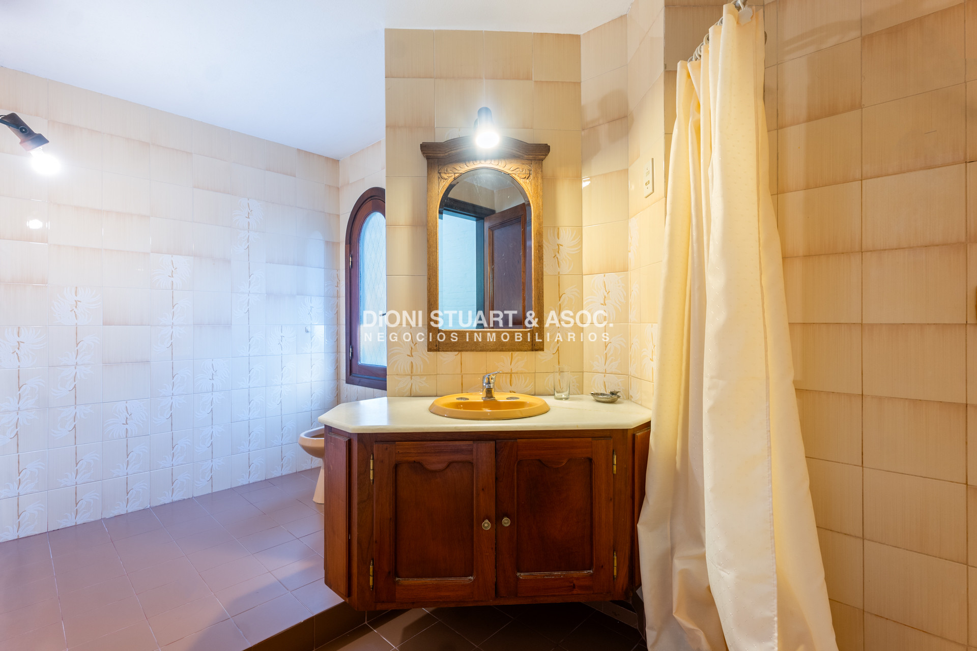 Casa ID.797 - Casa en Alquiler en Barrio Golf - Playa Brava - 5 Dormitorios y Piscina
