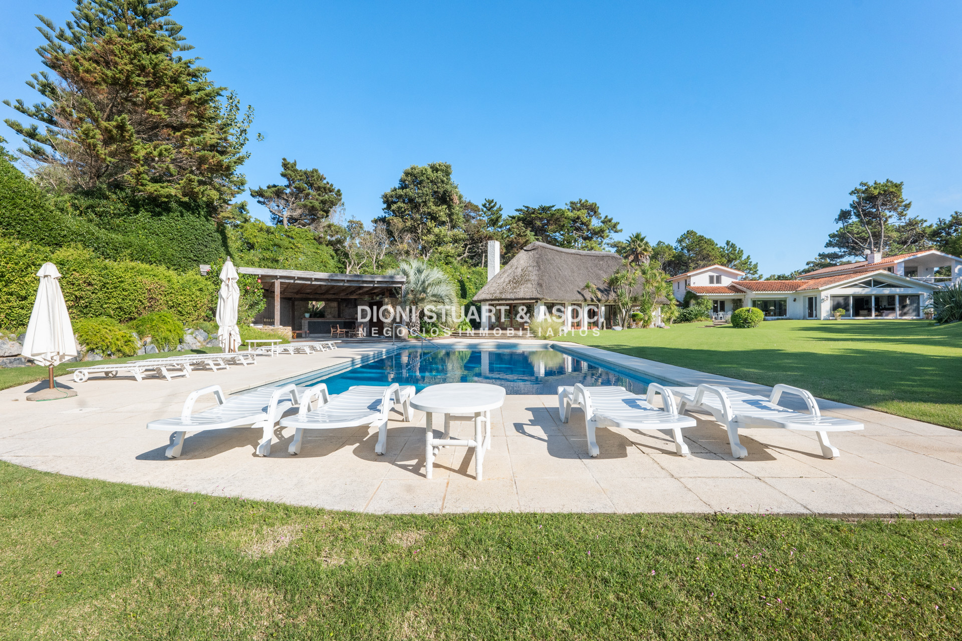Casa ID.923 - IMPONENTE CASA EN PLAYA BRAVA - ELEGANCIA Y CONFORT