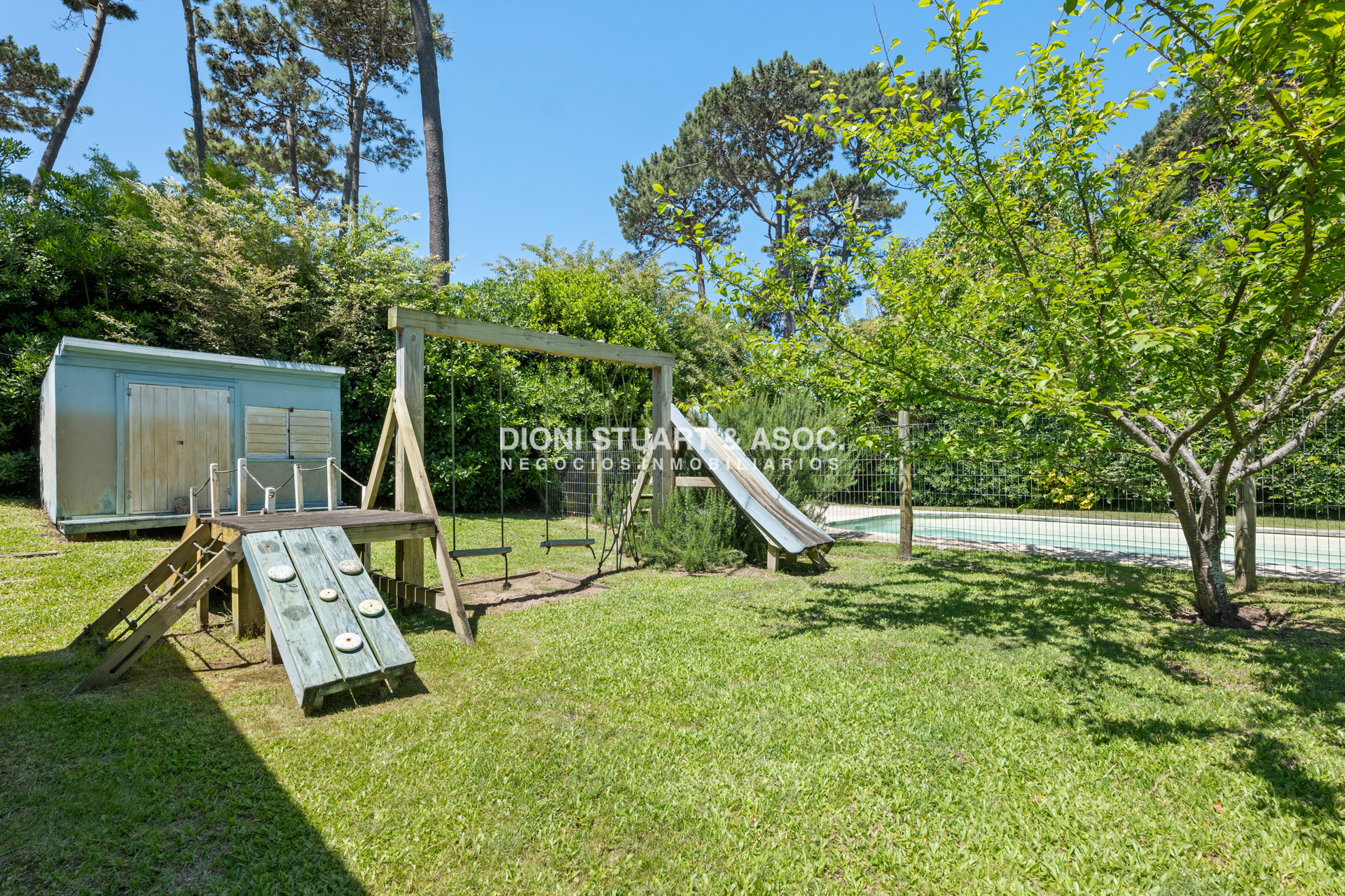 Casa ID.863 - Casa en La Mansa en Venta - 3 Dorm - Piscina