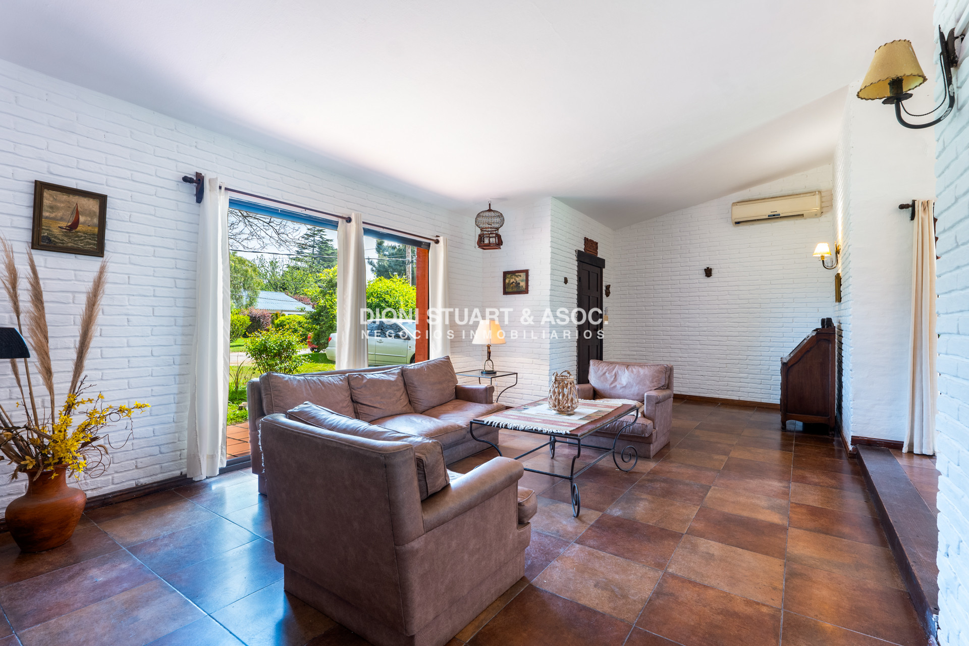 Casa ID.434 - Casa En Pinares en Oportunidad - 4 Dormitorios - Reciclada