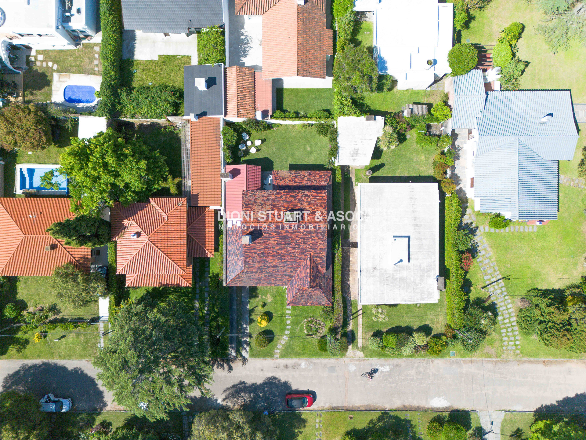 Casa ID.819 - CASA EN VENTA EN LA MANSA CERCA DEL MAR 3 DORMITORIOS + DEPENDENCIA