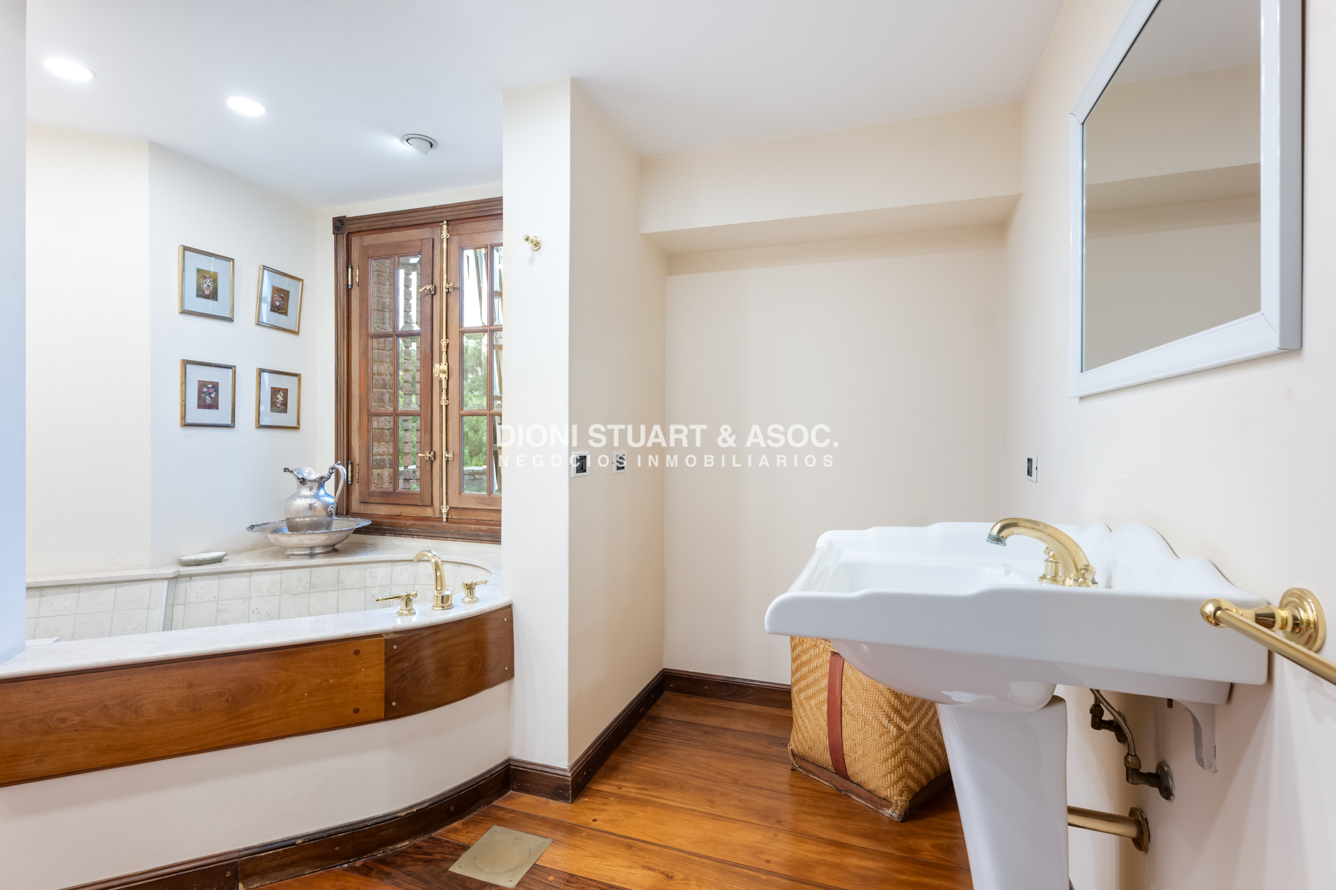 Casa ID.879 - MANSION FRENTE AL MAR - PLAYA MANSA