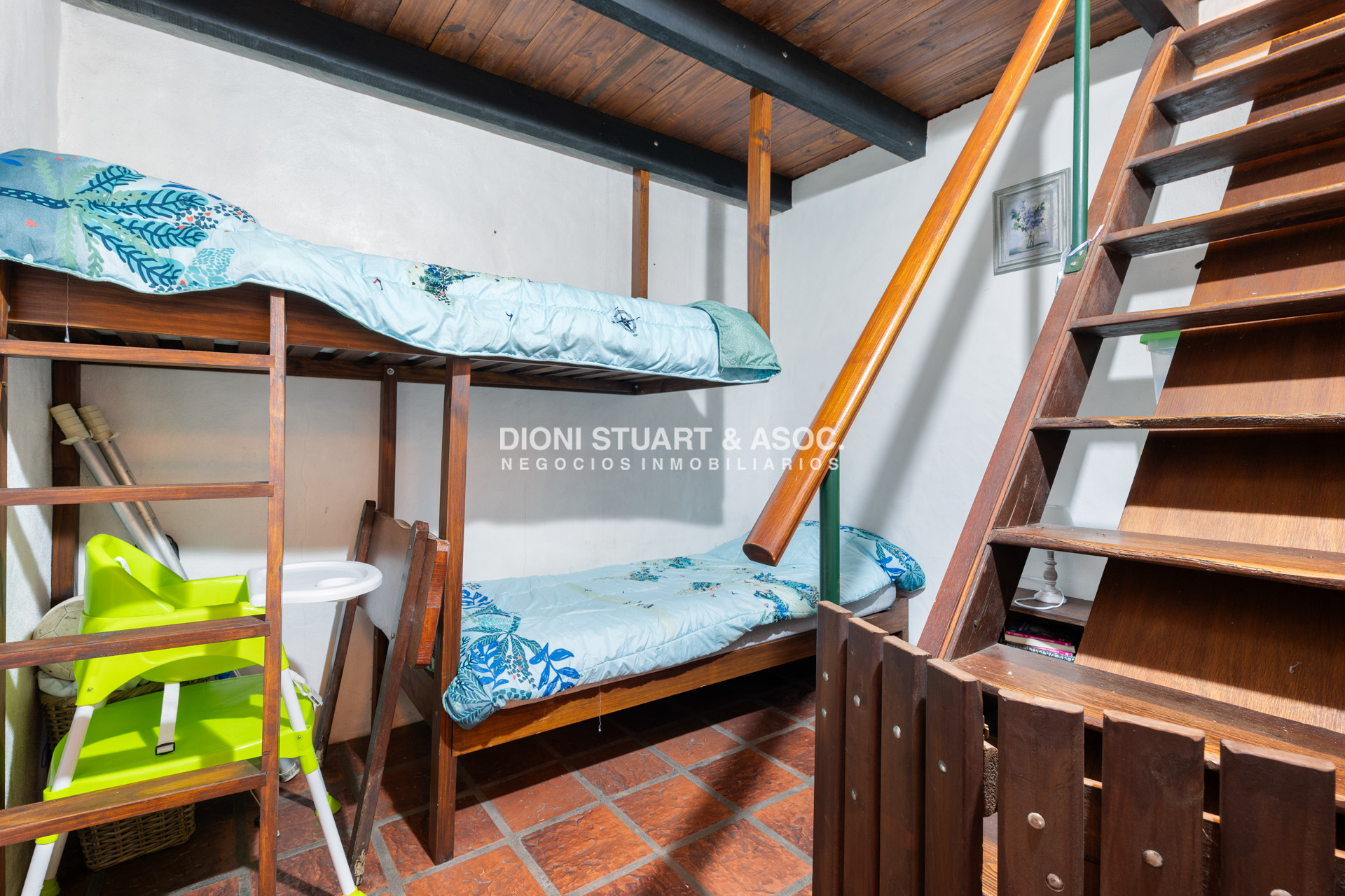 Casa ID.730 - Casa en Piedras del Chileno - 5 Dormitorios y 4 Baños - A 2 Cuadras del Mar