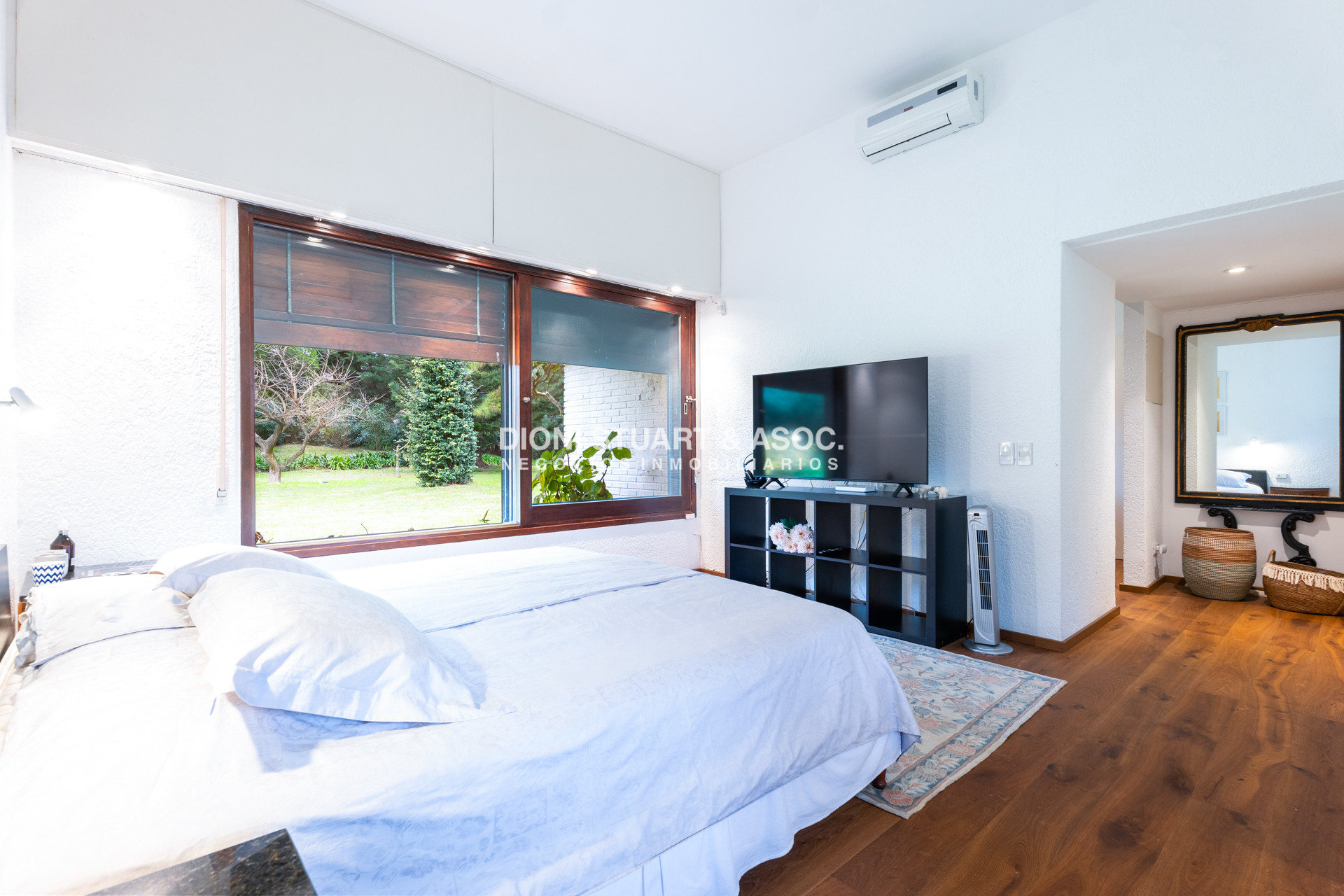 Casa ID.1015 - MANSION EN BEVERLY HILLS RECICLADA 