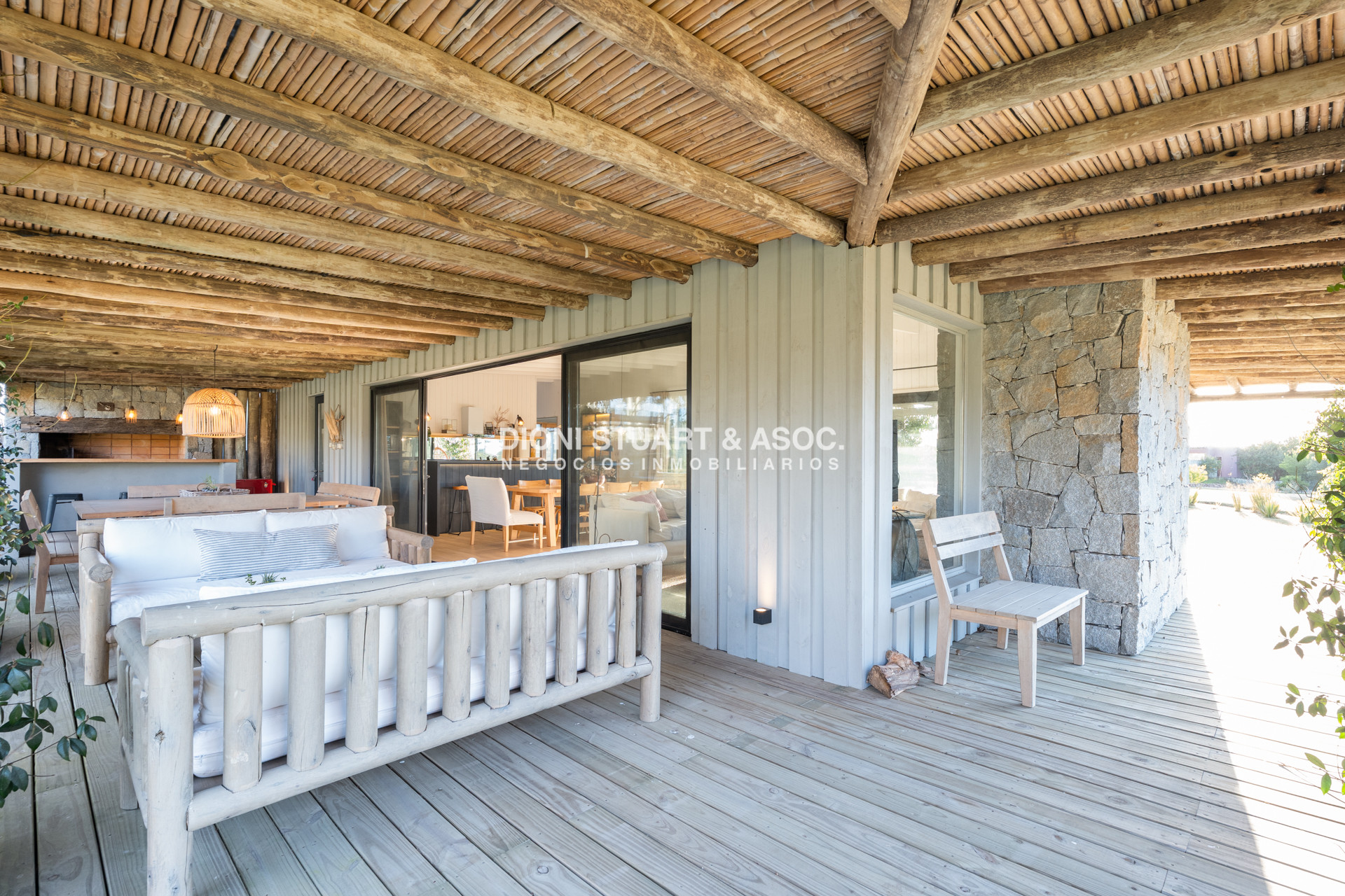 Casa ID.1009 - CHACRA EN EL QUIJOTE EN ALQUILER DE TEMPORADA LA BARRA - CASA DE 4 DORMITORIOS