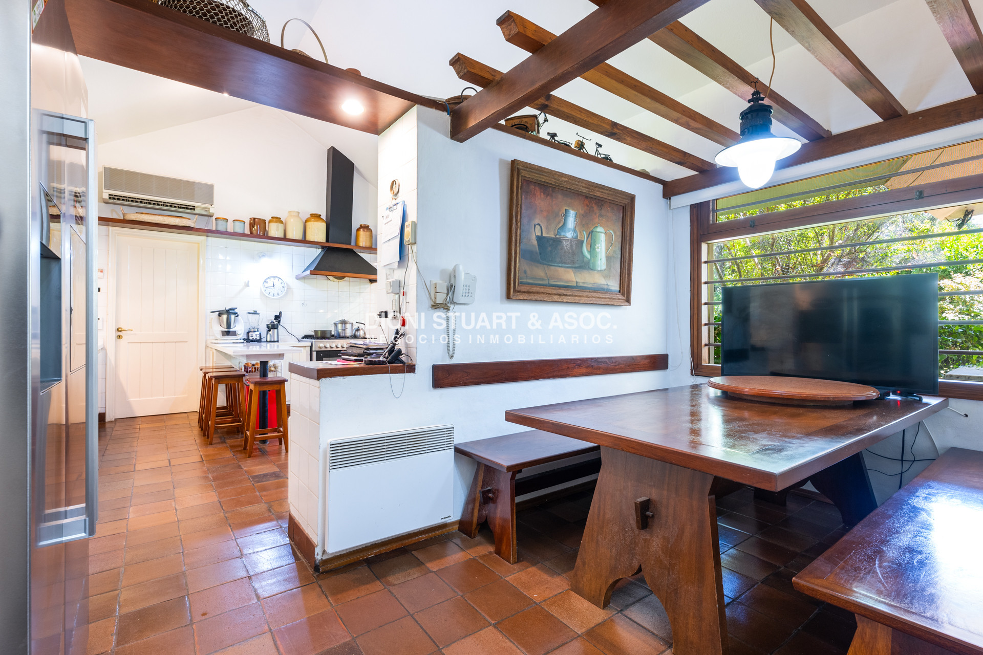 Casa ID.889 - CASA EN VENTA IMPONENTE EN EL GOLF - SAN RAFAEL - 6 DORMITORIOS