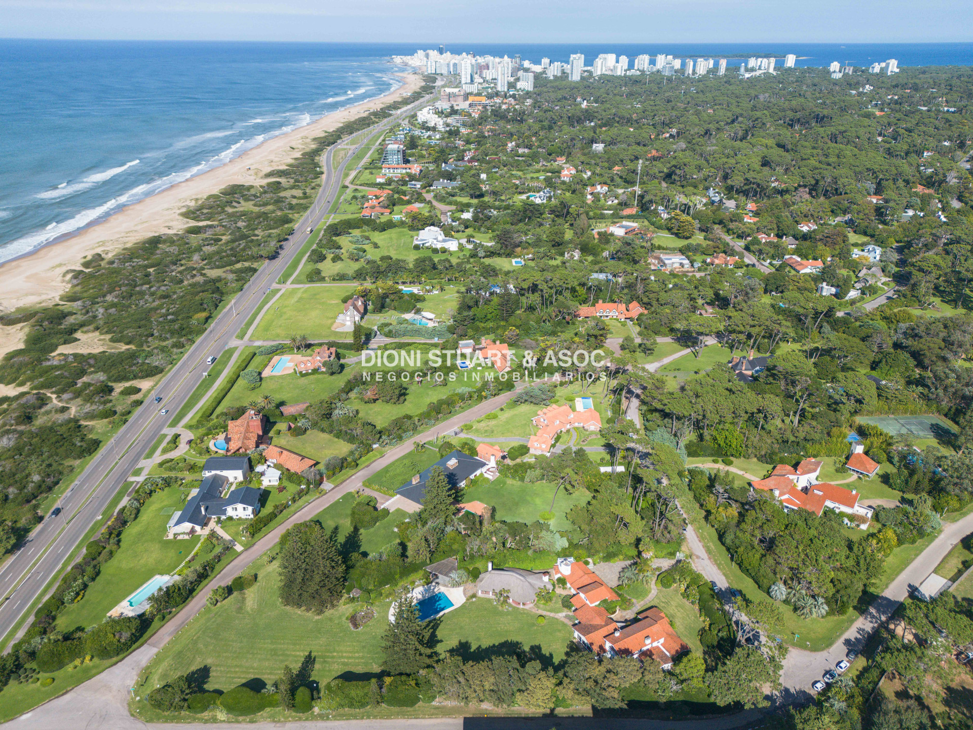 Casa ID.923 - IMPONENTE CASA EN PLAYA BRAVA - ELEGANCIA Y CONFORT