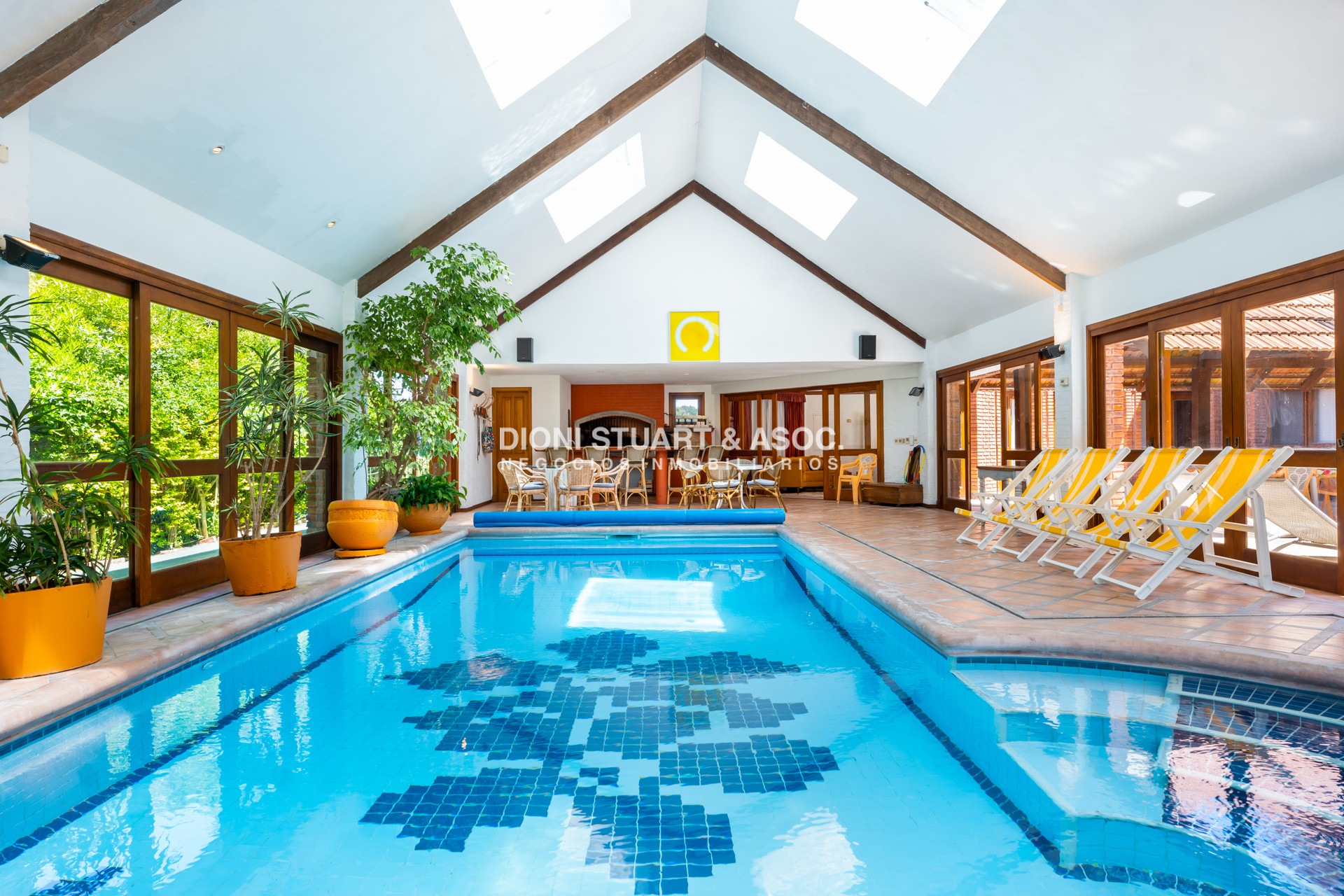 Casa ID.843 - CASA EN VENTA EN EL GOLF - INCREIBLE