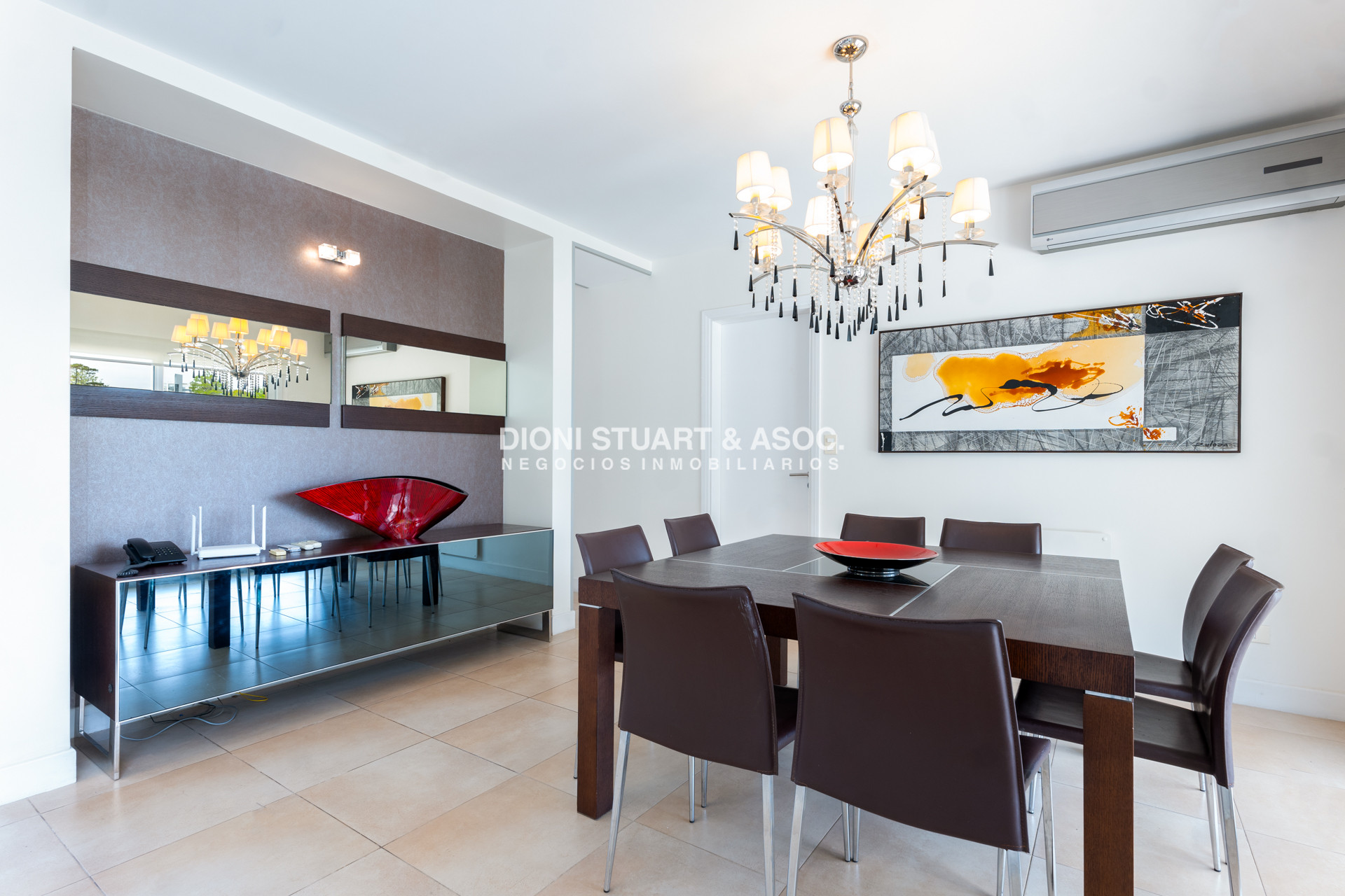 Casa ID.809 - Casa en Boluevard Park - 5 Dormitorios