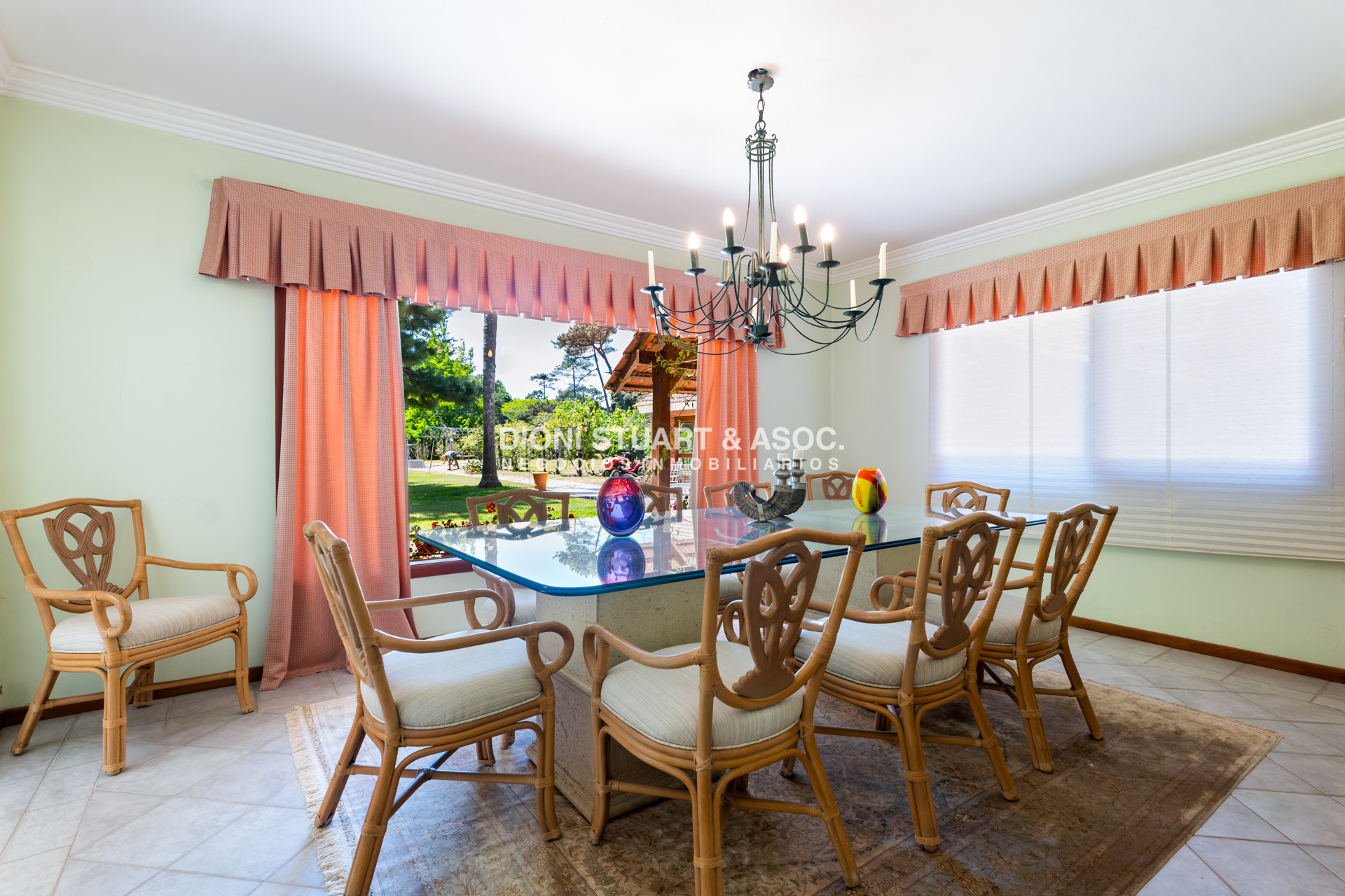 Casa ID.843 - CASA EN VENTA EN EL GOLF - INCREIBLE