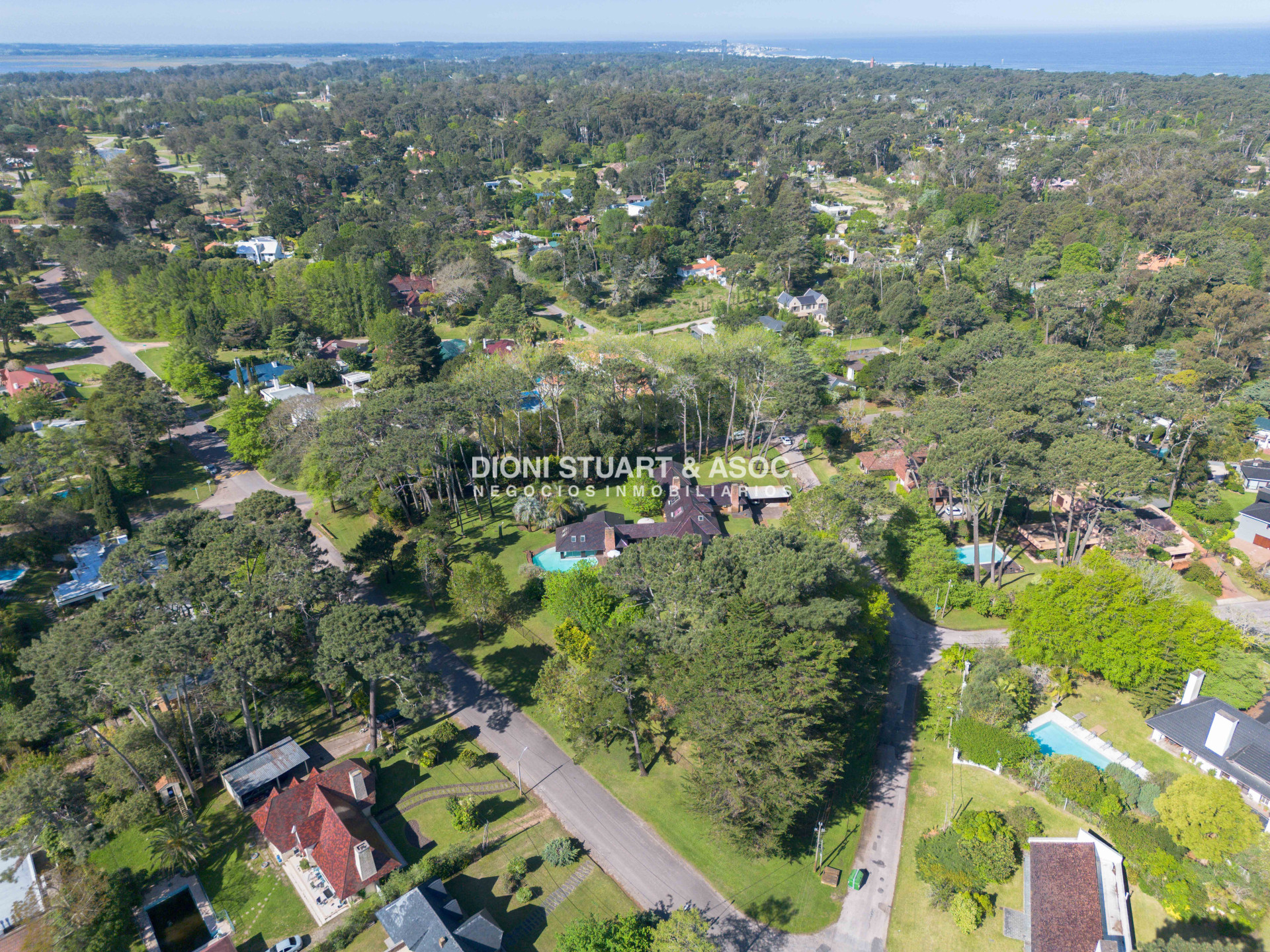 Casa ID.1141 - MANSIÓN EN LUGANO - CERCA DE TODO