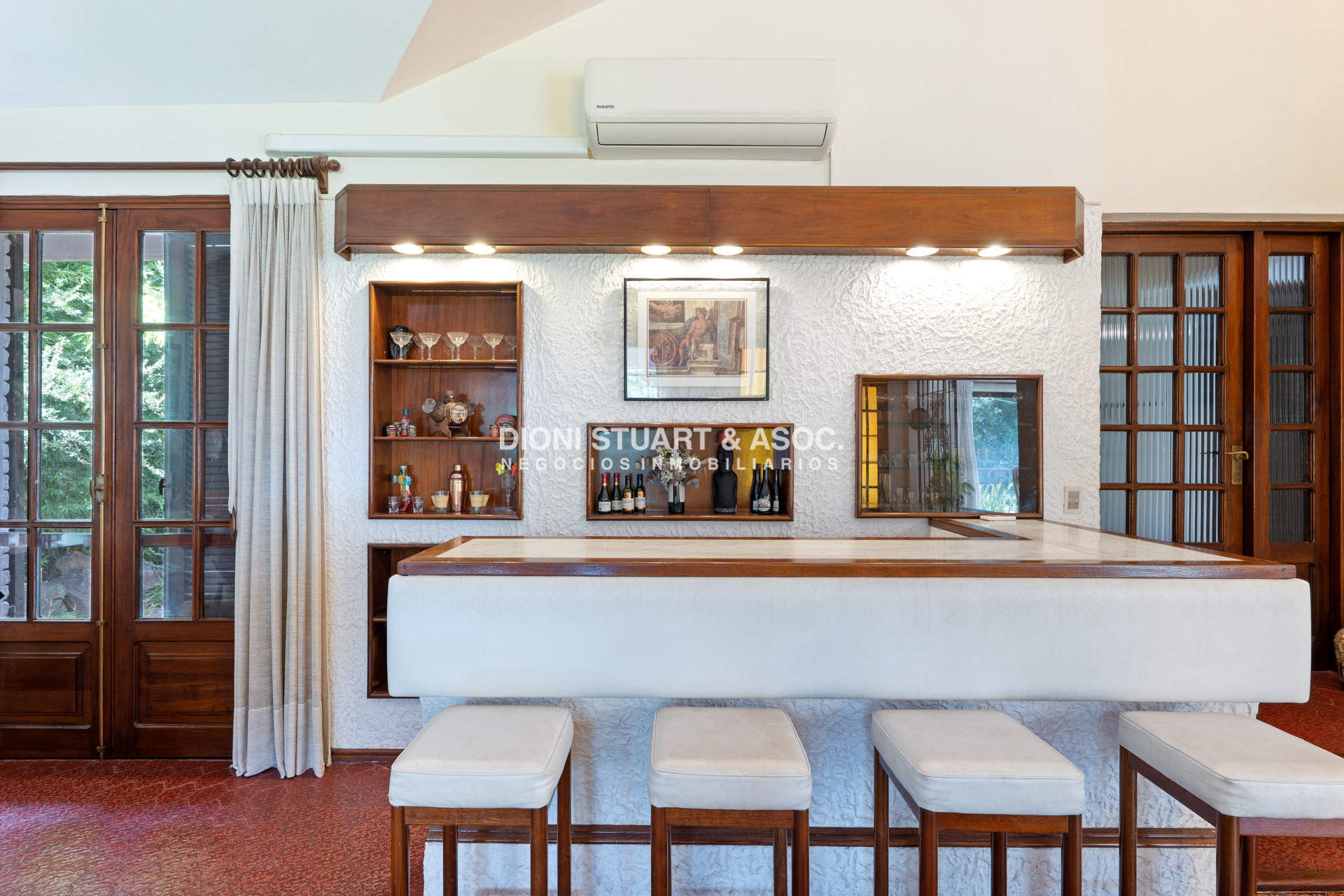 Casa ID.644 - OPORTUNIDAD - CASA EN ROOSEVELT - 5 DORMITORIOS Y 5 BAÑOS - PISCINA CLIMATIZADA
