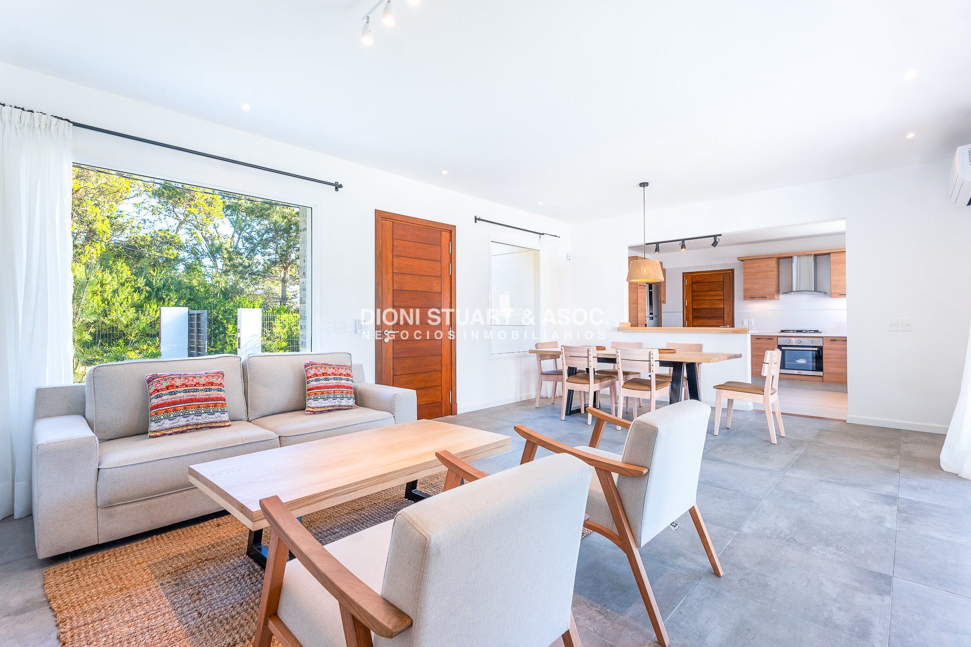 Casa ID.805 - CASA NUEVA EN VENTA EN MONTOYA LA BARRA - 3 DORMITORIOS Y PISCINA