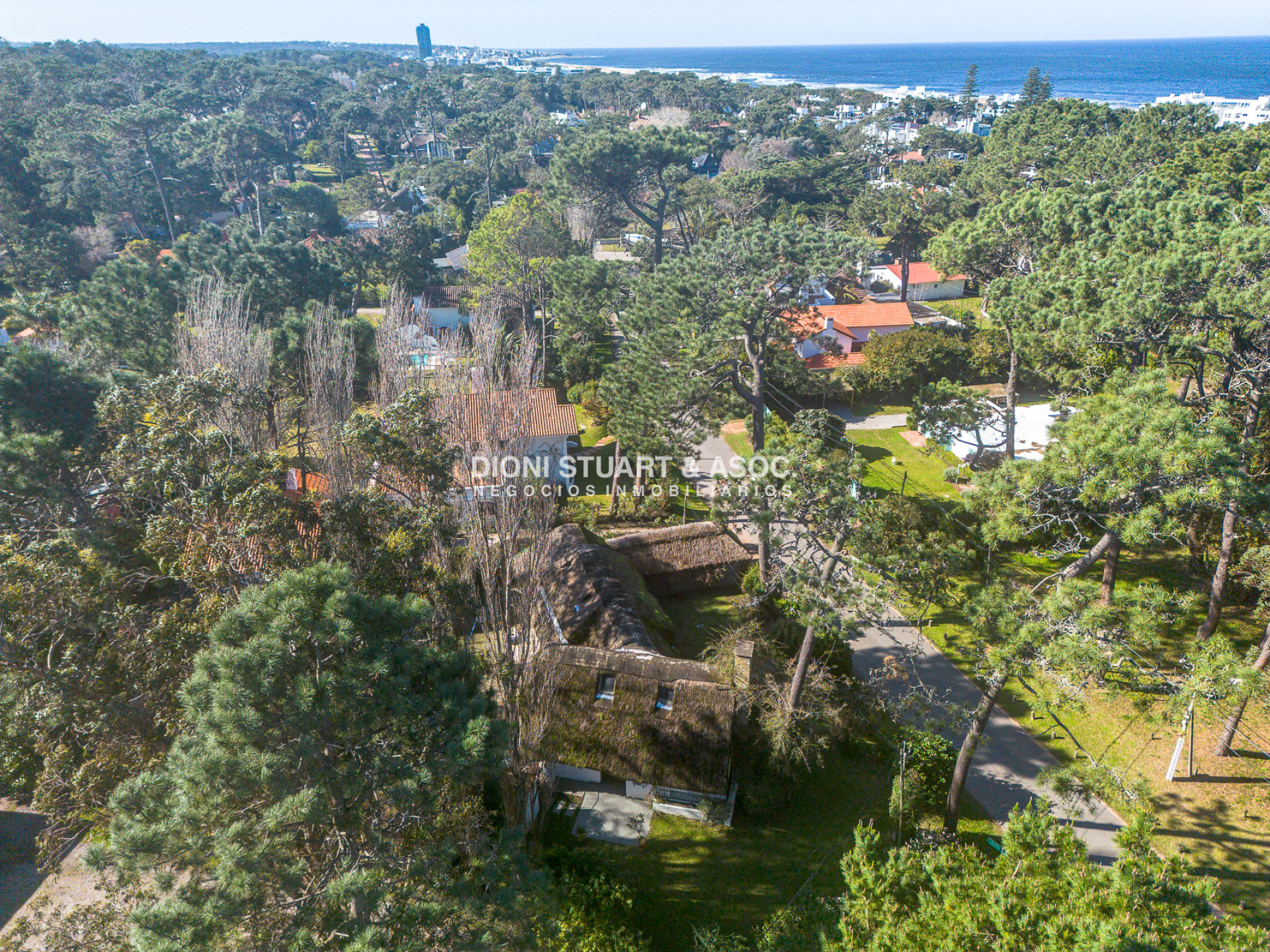 Casa ID.725 - Casa En Venta -  San Rafael - 3 Dormitorios y Dependencia
