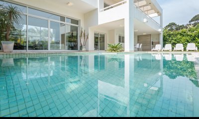 CASA EN VENTA EN BOULEVARD PARK CON 5 DORMITORIOS
