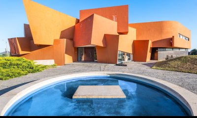 MEGA CASA EN LA BARRA - INCREIBLE